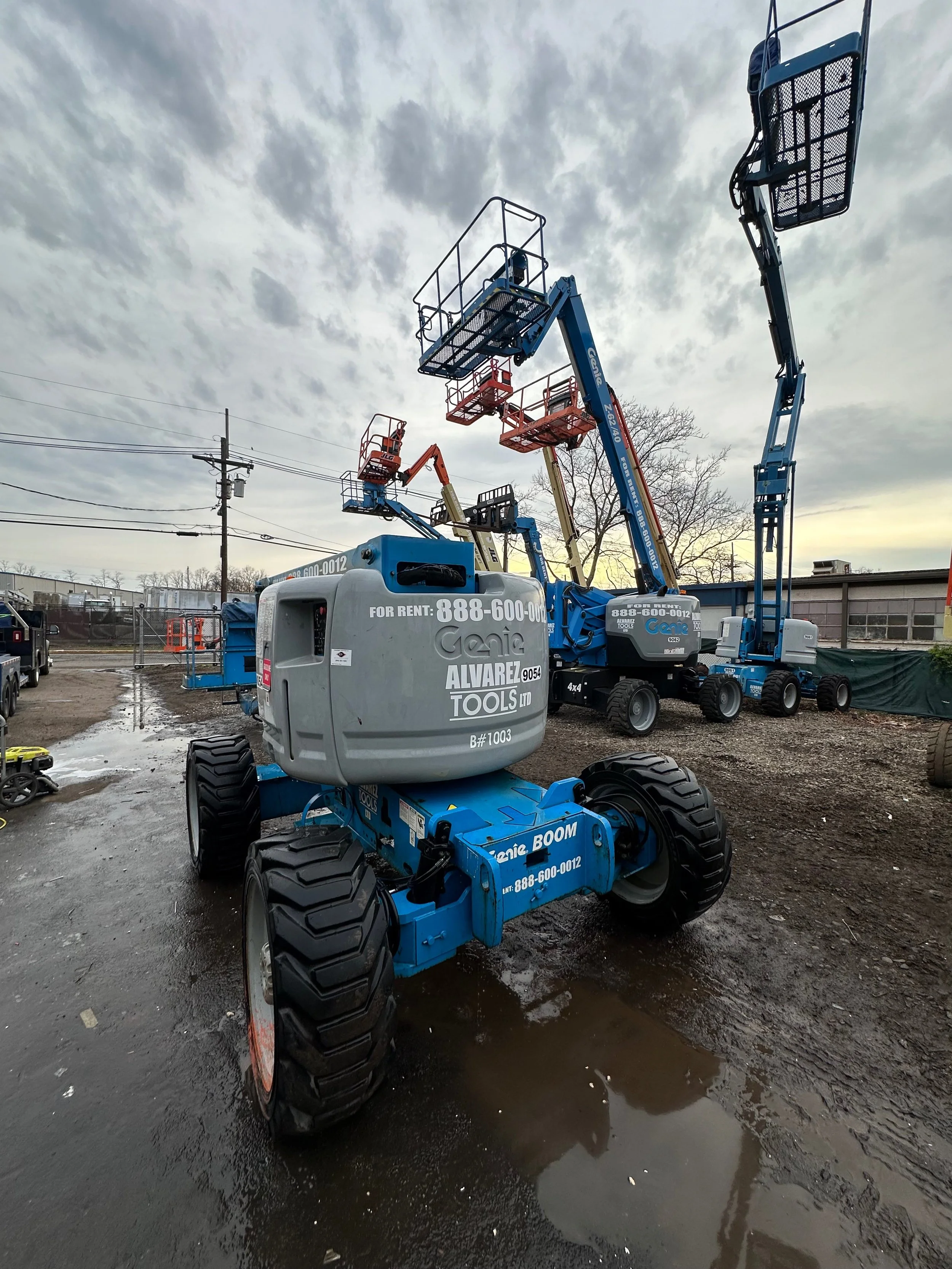 GENIE Z45 ARTICULATING 45ΓÇÖ BOOM .jpeg