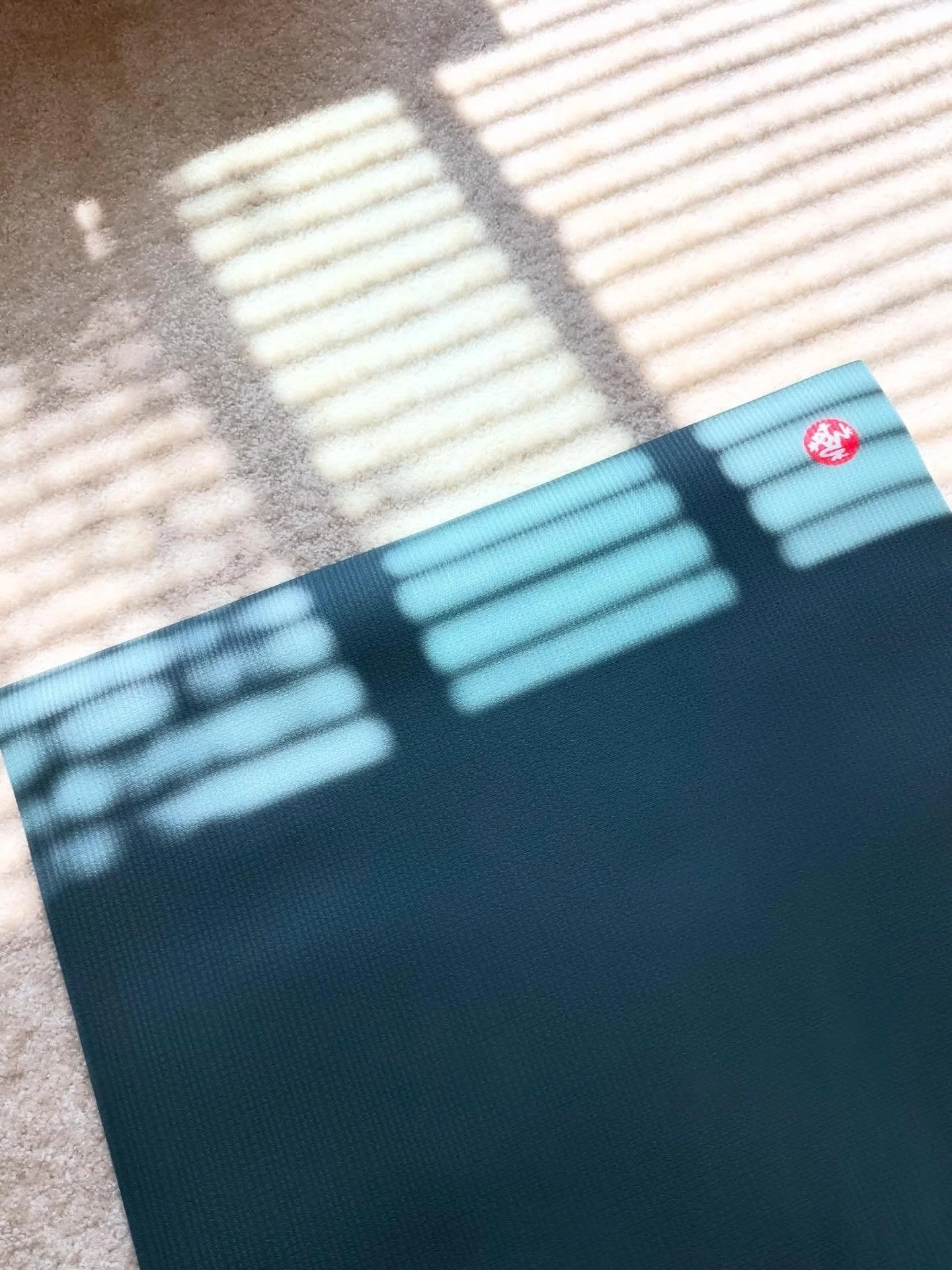 New month, new flow 💫
May is for getting back to the basics, teaching different variations of sun salutations, and weaving in themes of letting go of expectations to notice what&rsquo;s already here.
So grateful for my weekly class at UCI. I love th