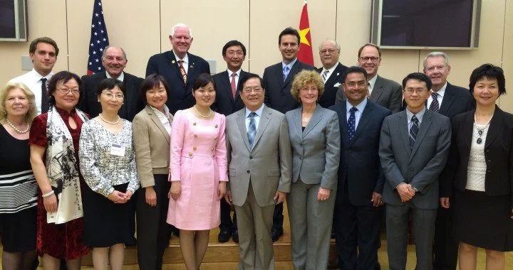 逾10位硅谷市长将组团访中国寻合作