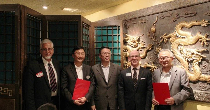 广州市王东副市长率领代表团在硅谷组织了广州市科技创新政策宣讲会