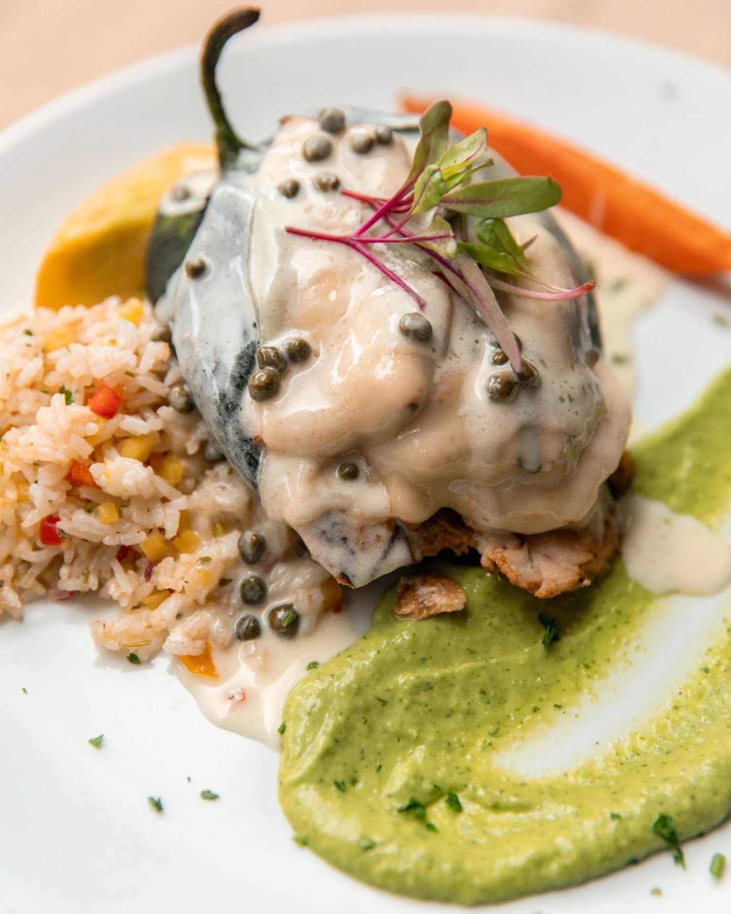 Discover something new every time you visit! Our weekly Food Specials are the perfect reason to check out the hidden gem that is Desert Moon. See what masterpiece the kitchen has created this week. 🌵🌙

#desertmoon #palmsprings #dinner #dining #newr
