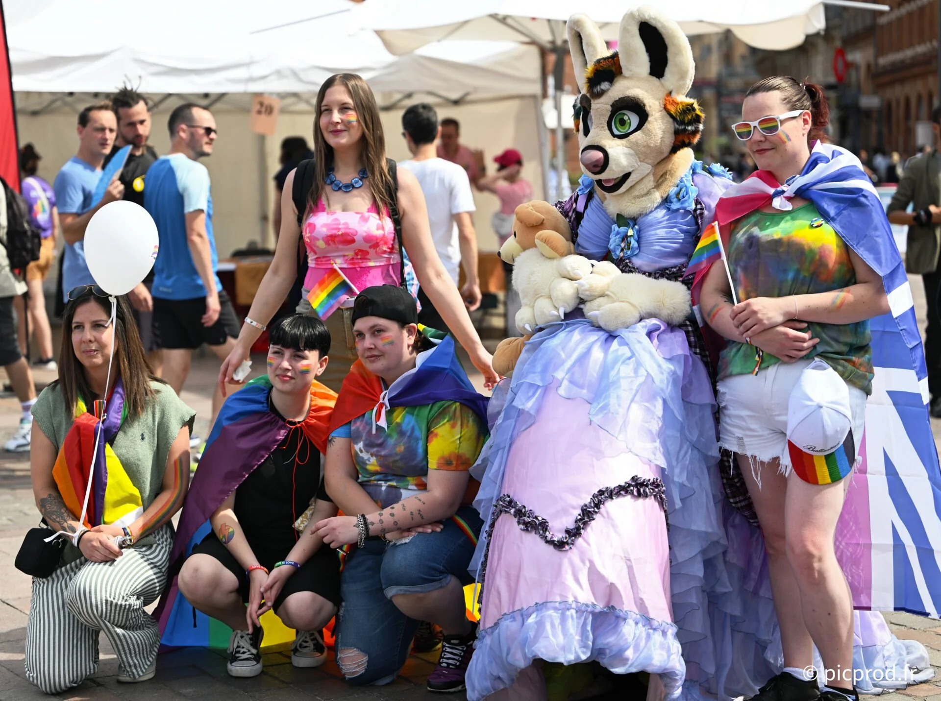 Village associatif et portraits, Pride Toulouse 2026