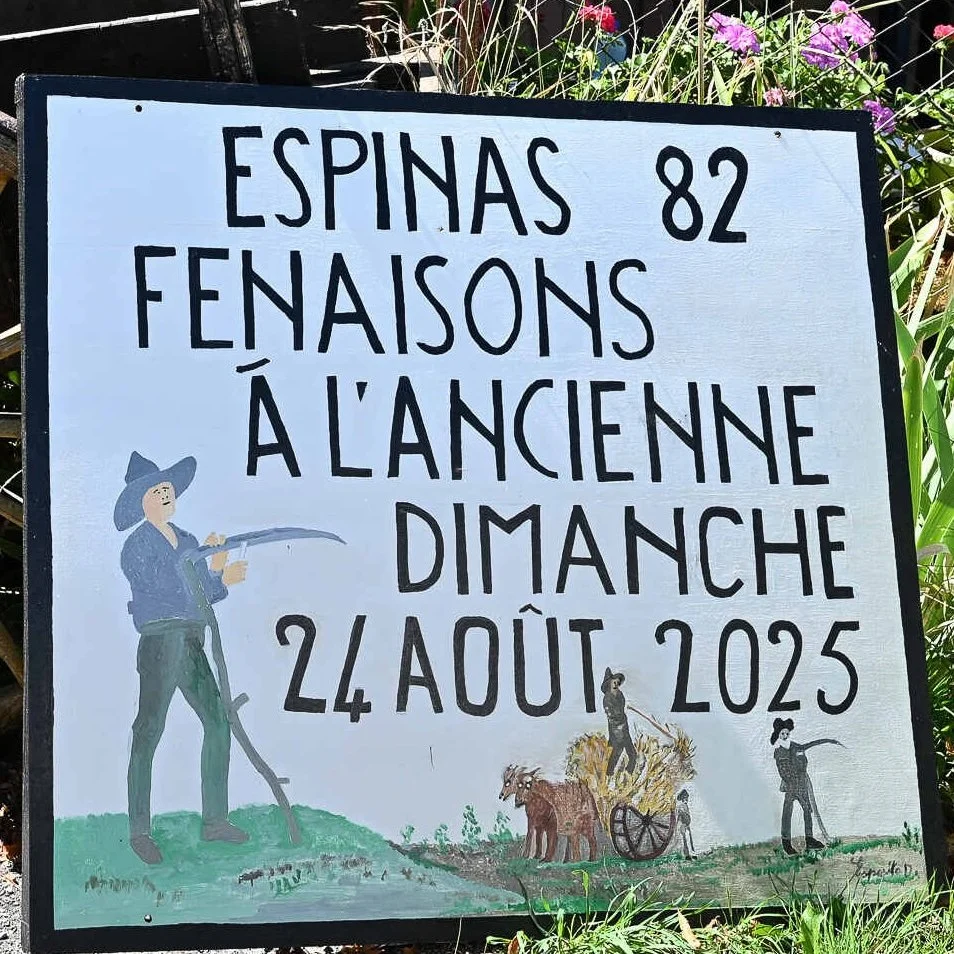 Espinas, fenaisons à l'ancienne, août 2025