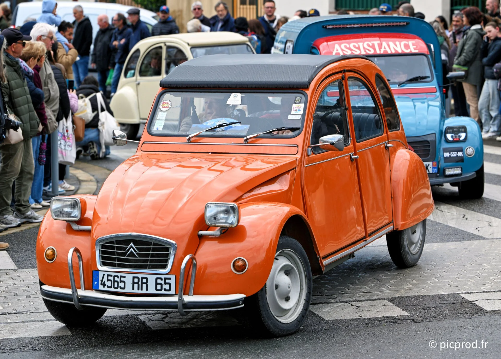 Bouchon N7, Lavaur, 16 mai 2026, 2CV