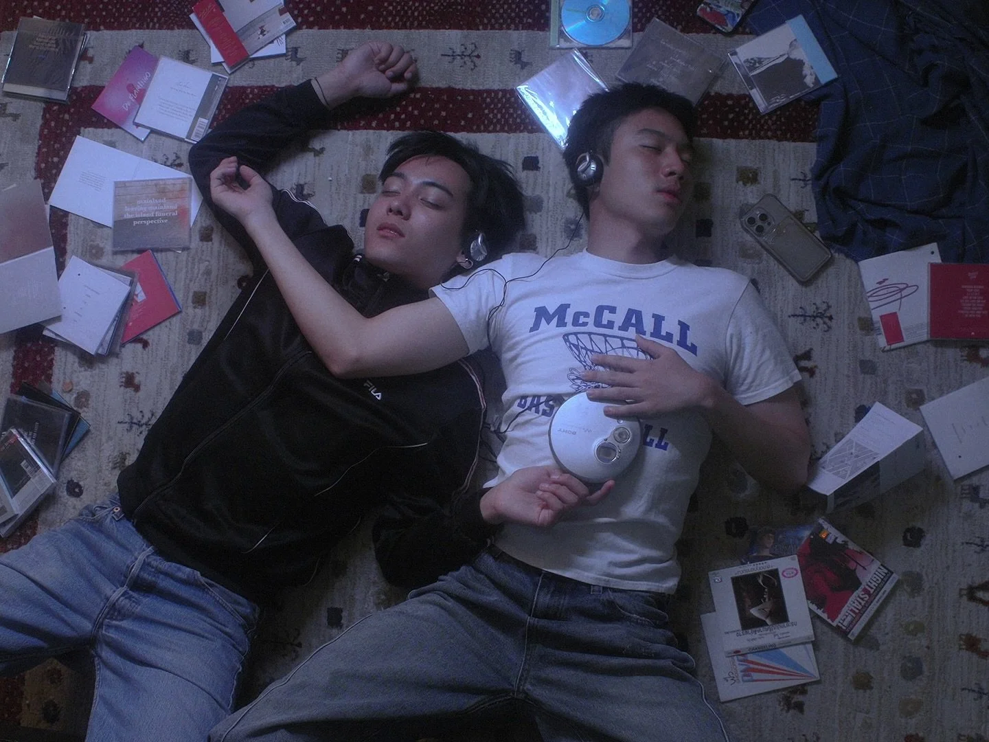 JMNK &mdash; I SEE IT (เพื่อนแบบใด) Music Video

Director Songsasawat
Producer Yoyowarunthorn
Produced by Sawarose