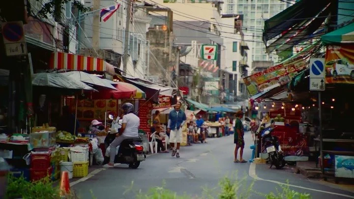 Hoka Thailand &lsquo;Bangkok Beats&rsquo; Campaign

Directed by Song Sasawat
Producer Yoyowaunthorn
Produced by Sawarose