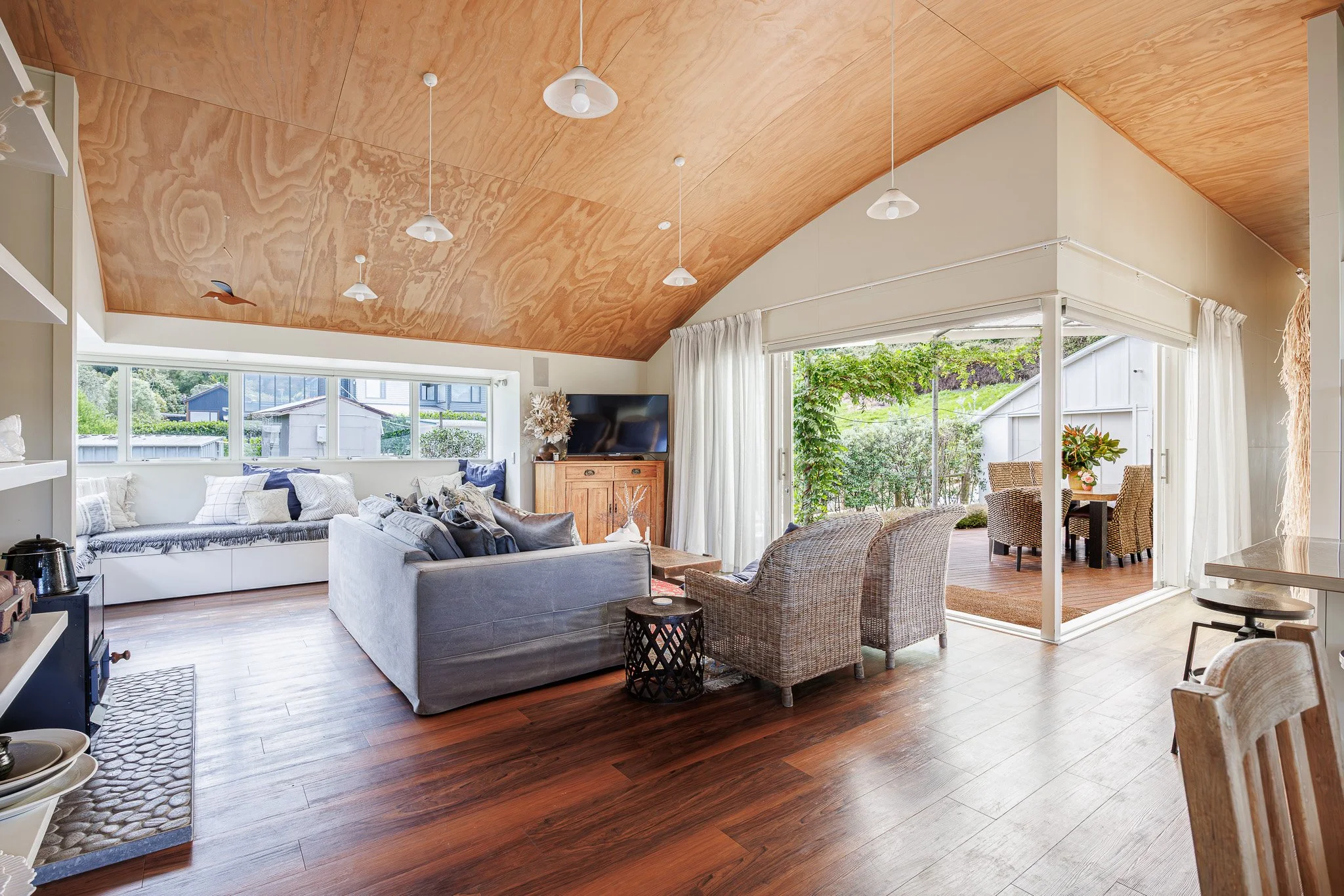 11 Tangitu Drive Waipatiki-13.jpg