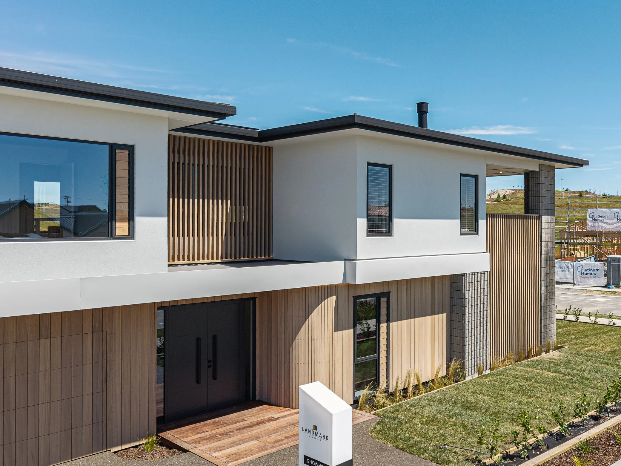 15 Mission Hills LR-59.jpg