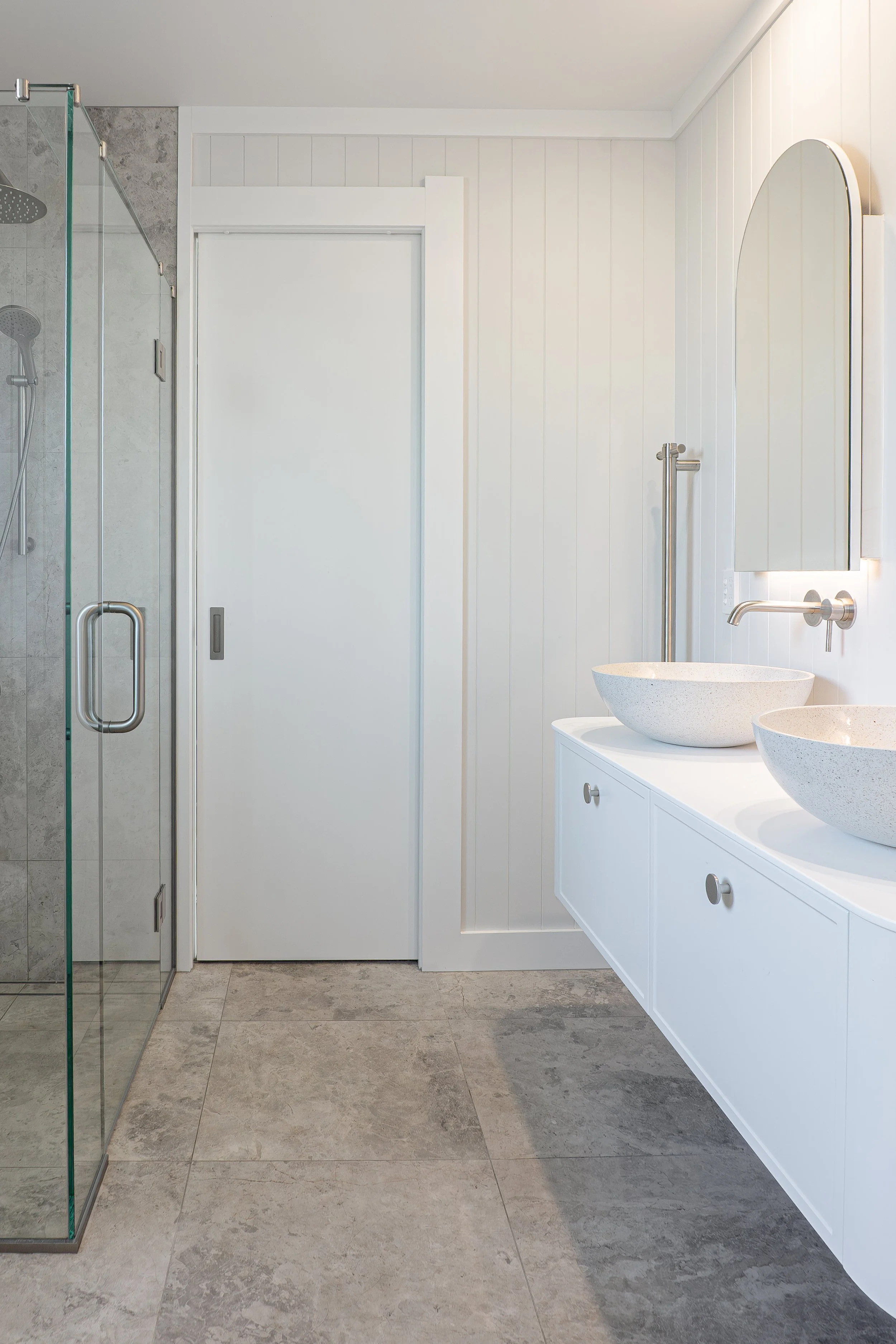 1 Old Ferry Road Ensuite-04.jpg