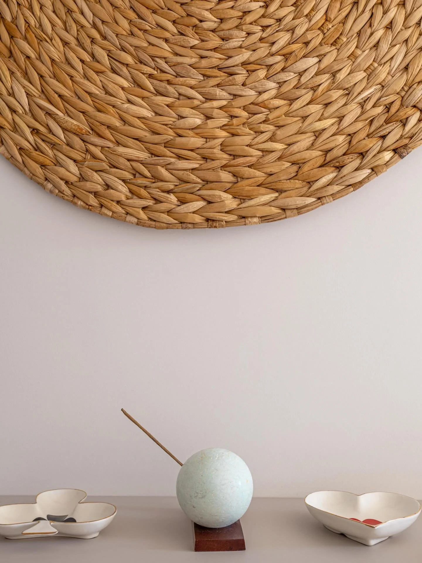 #supportyourlocal - all decoration and furniture are made with 💚 in Brasil 🇧🇷🙌

#handmadeart #decora&ccedil;&atilde;o #interiorstyling #artanddecor