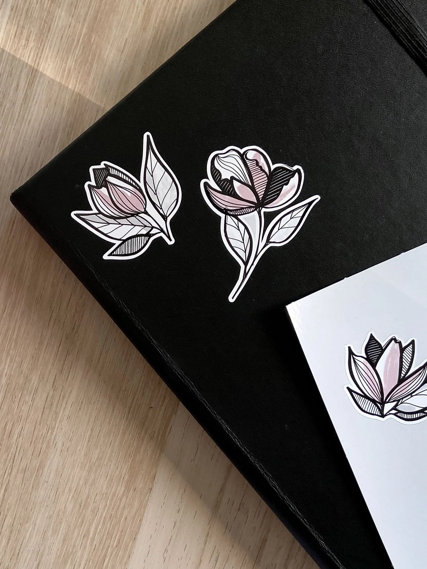planche-stickers-bouquet-sur-carnet-zoom.jpg