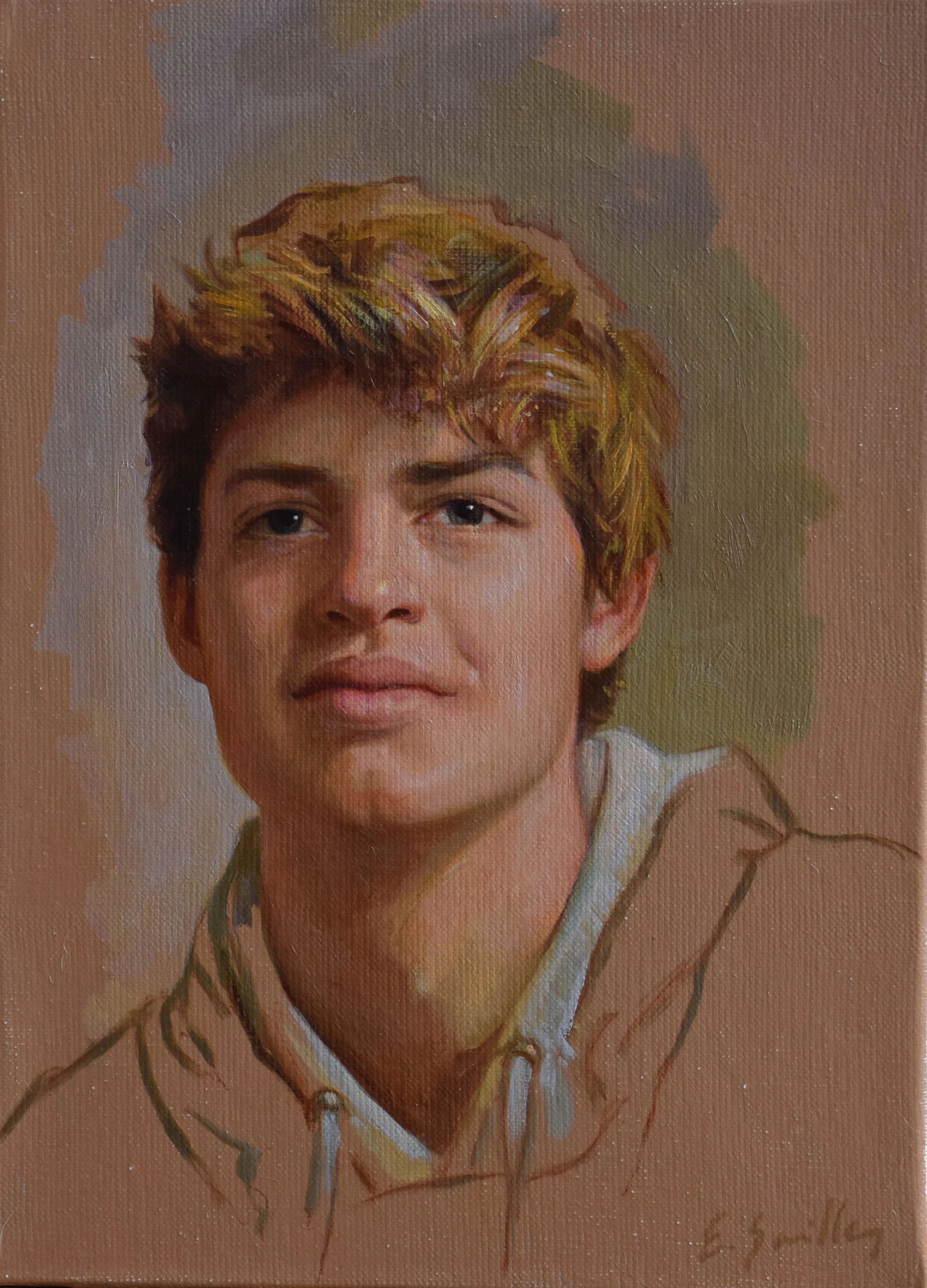 Tableau d’un jeune homme peint d’après photo, réalisé sur commande par Edgar Saillen. Ancien copiste au Louvre, il allie fraîcheur contemporaine et techniques des maîtres anciens pour un portrait intemporel.