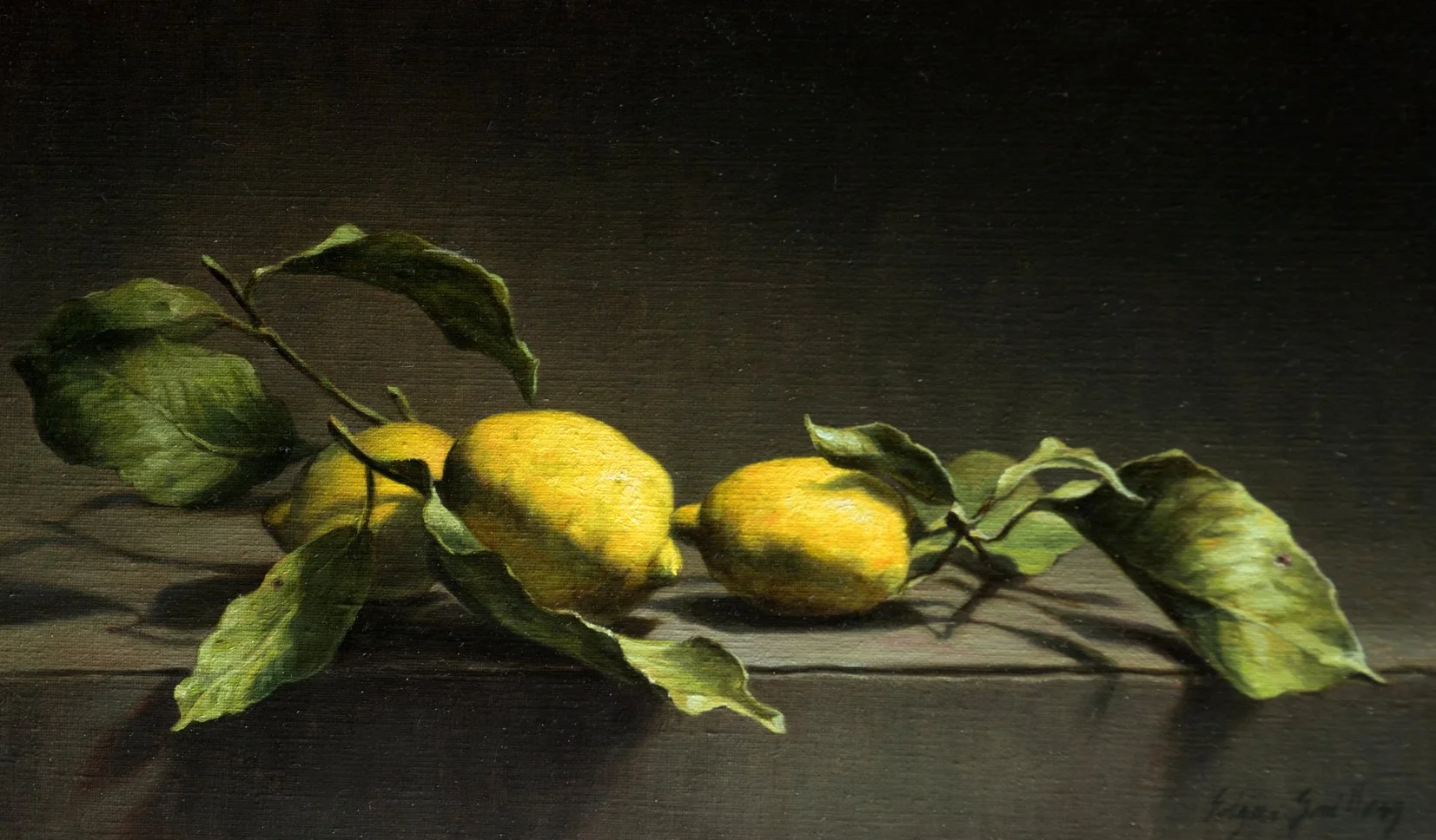 Nature morte lumineuse dans le style des maîtres anciens, Edgar Saillen révèle la fragilité du temps à travers objets et matières.
