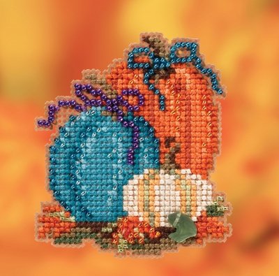 Mill Hill - Pumpkin Trio MH18-2026 Cross Stitch Kit