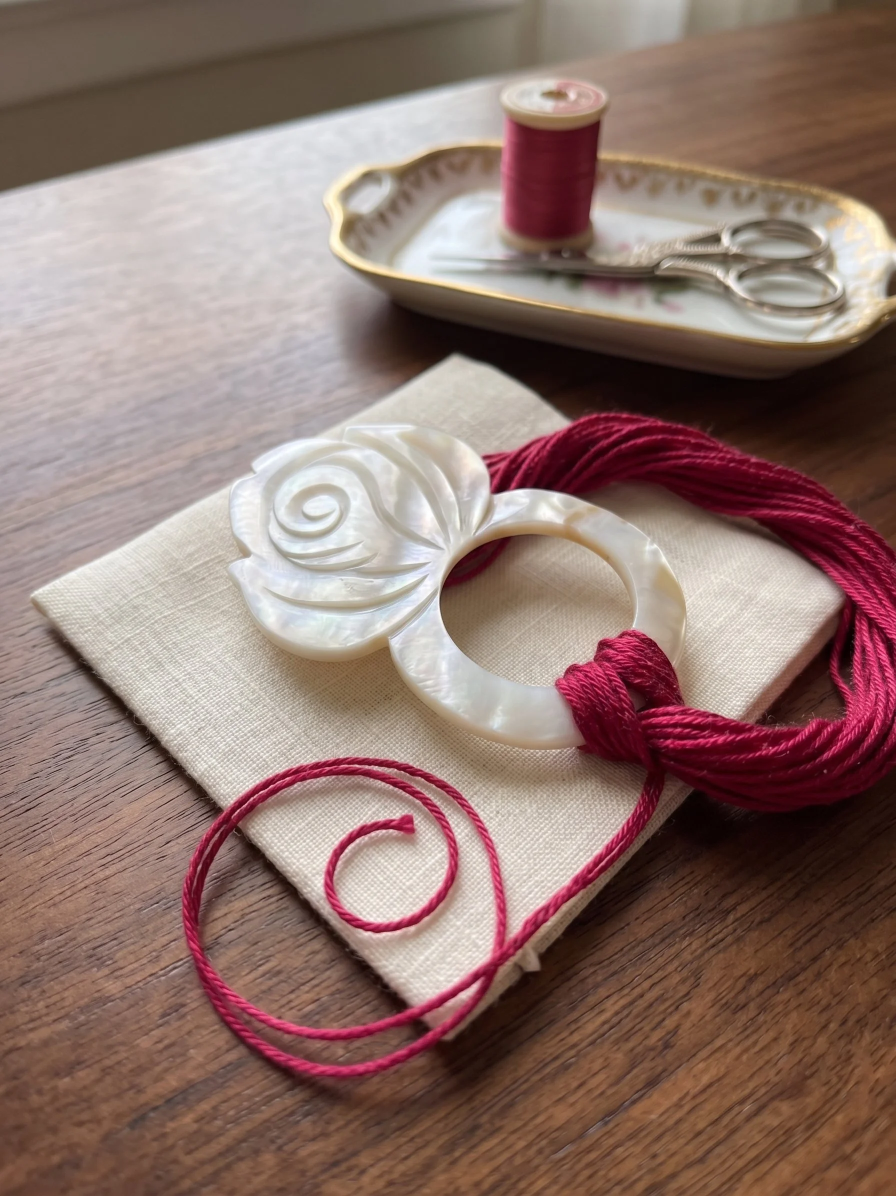Maison Choisel - Silk Companion Flower, Floss Drop Mother-of-Pearl