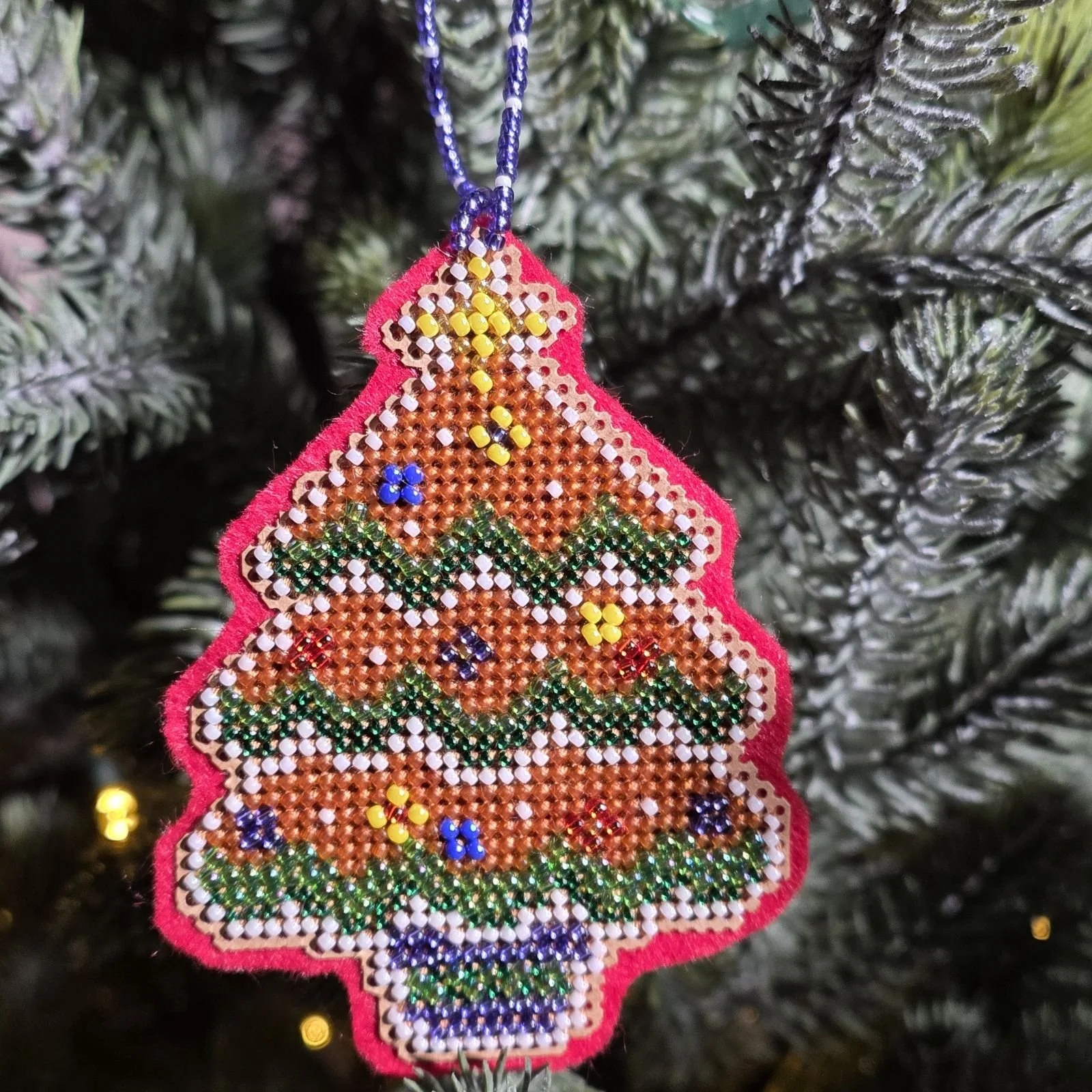Mill Hill Gingerbread Tree Beaded Cross Stitch Kit MH21-2115 featuring a whimsical holiday tree decorated with festive candy and gingerbread colors.