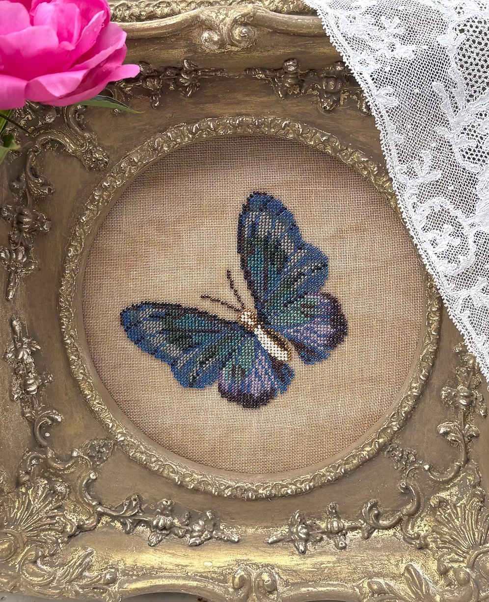 Maison Choisel - Papillon d'Azur Beaded Semi-Kit, Cross-Stitch Pattern