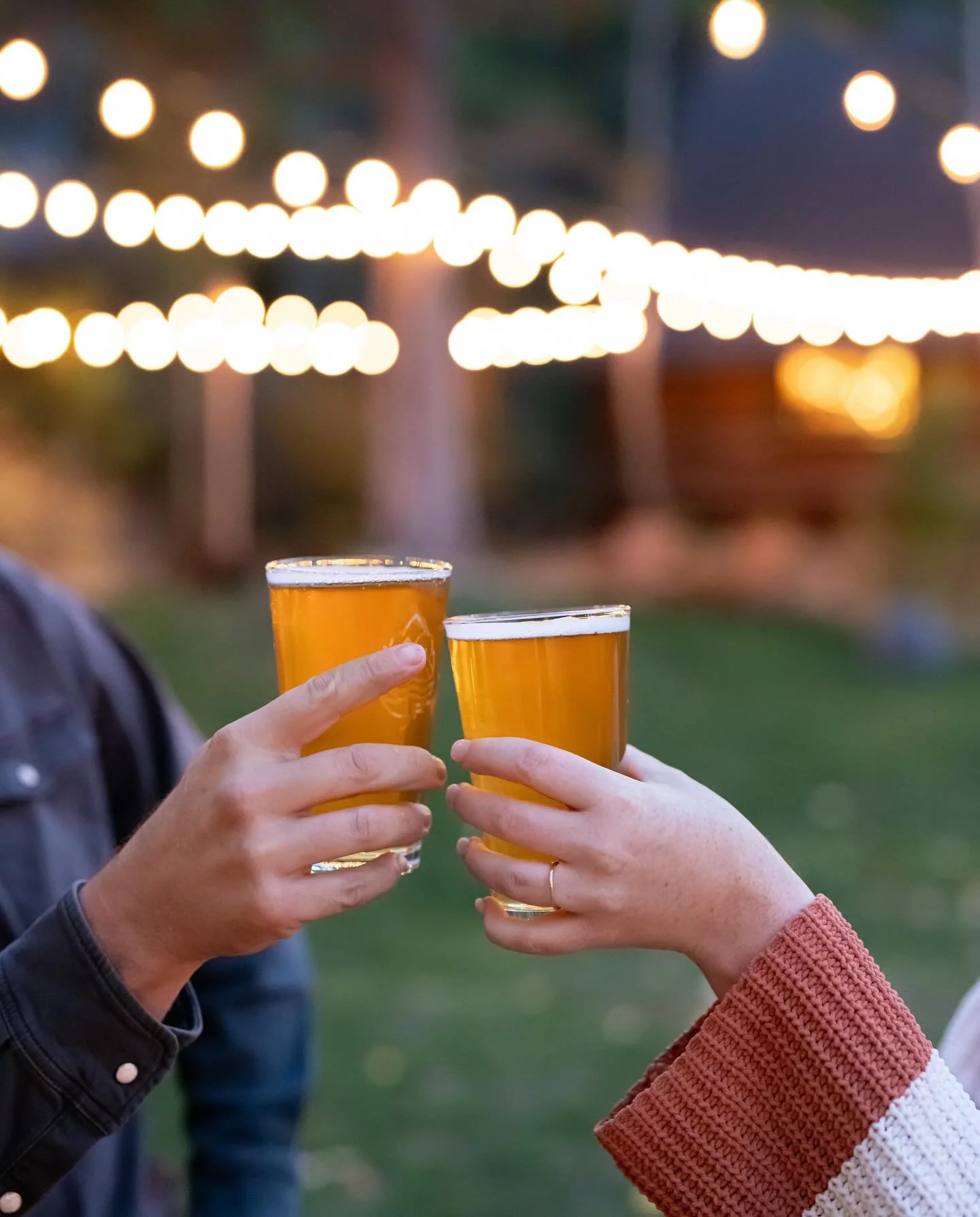 Summer has come to a close and fall is here! Cheers to drinking beers out beneath the dancing pines 🍂 

Where you can find us on tap this week: 
🍺 Tahoe Tap Haus: High Sierra Haze 
🍺 Moody&rsquo;s Bistro: Shoulder Season K&ouml;lsch

#tahoebeer #t