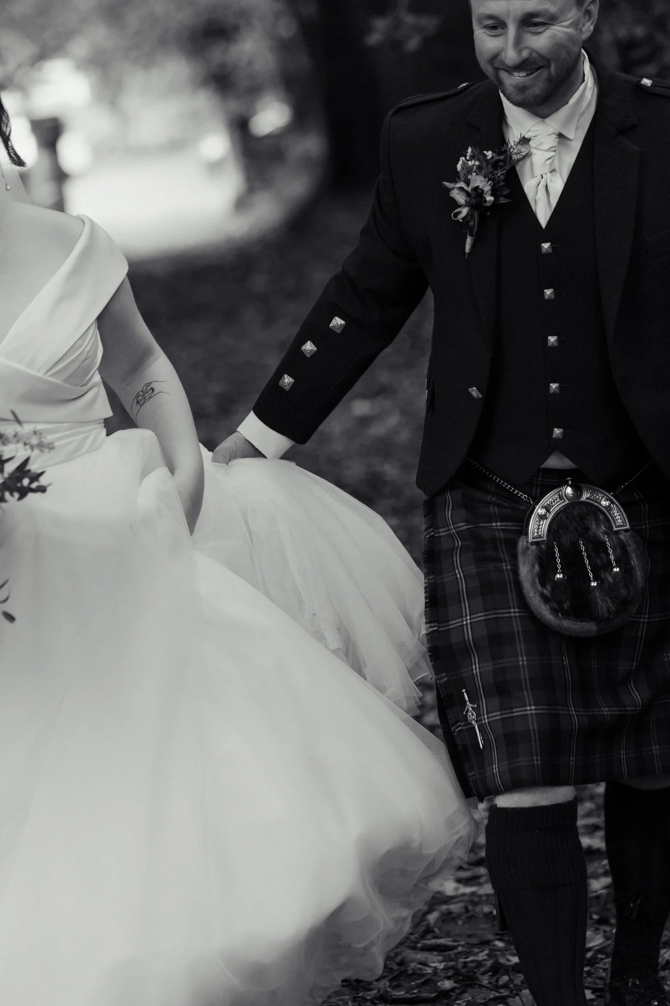 editorial-autumn-wedding-scottish-forest.JPG