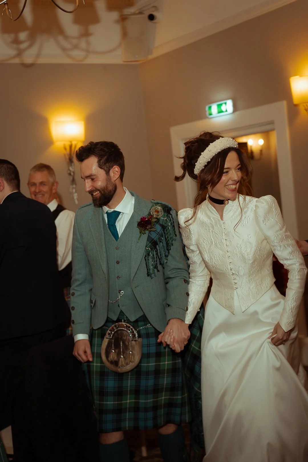 couples-entrance-vintage-scotland.JPG