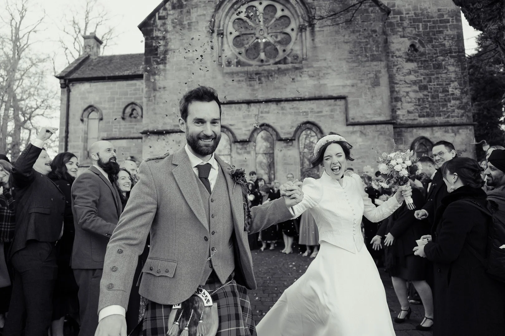 A Chic Glasgow City Wedding