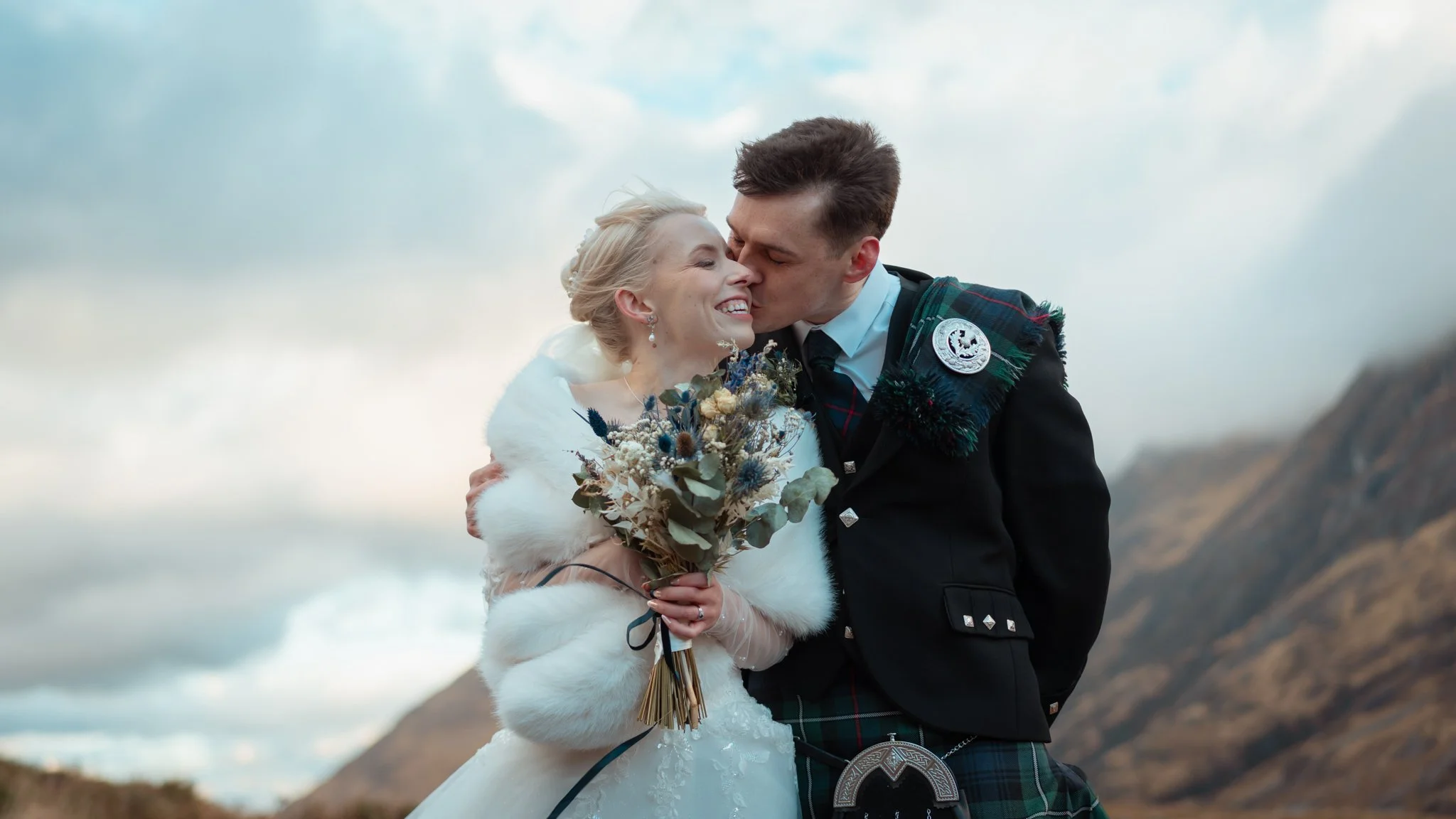 Heavenly-kiss-atop-of-scottish-mountains-in-winter.jpg