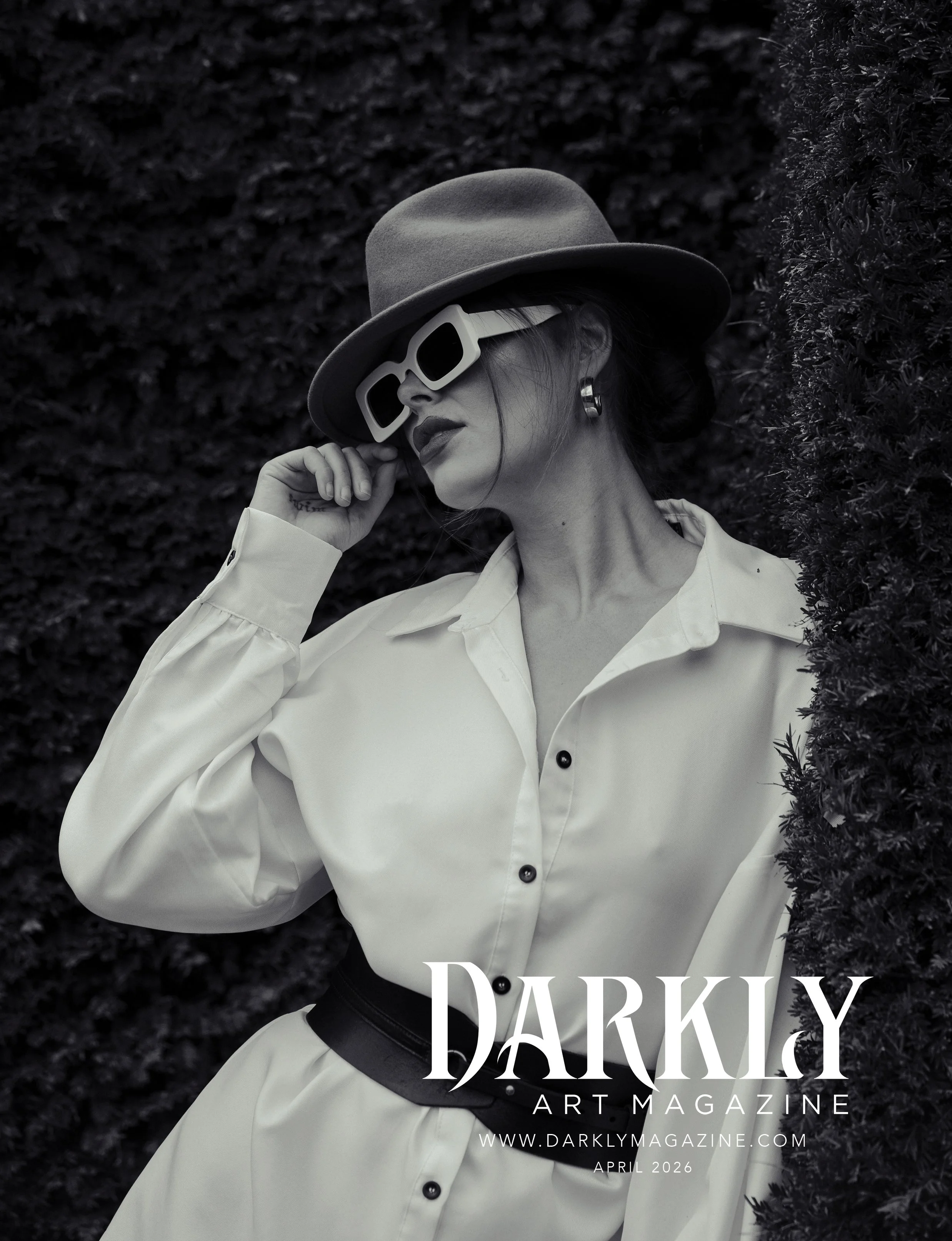 Darkly-art-magazine-cover.jpg