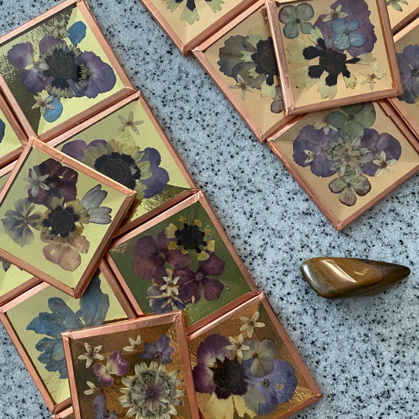 Inadvertently channeling Christmas in Austria. #lunablooms #handmadeholiday #ctgrown #ctmade #ctshoreline #ctholiday #branfordct