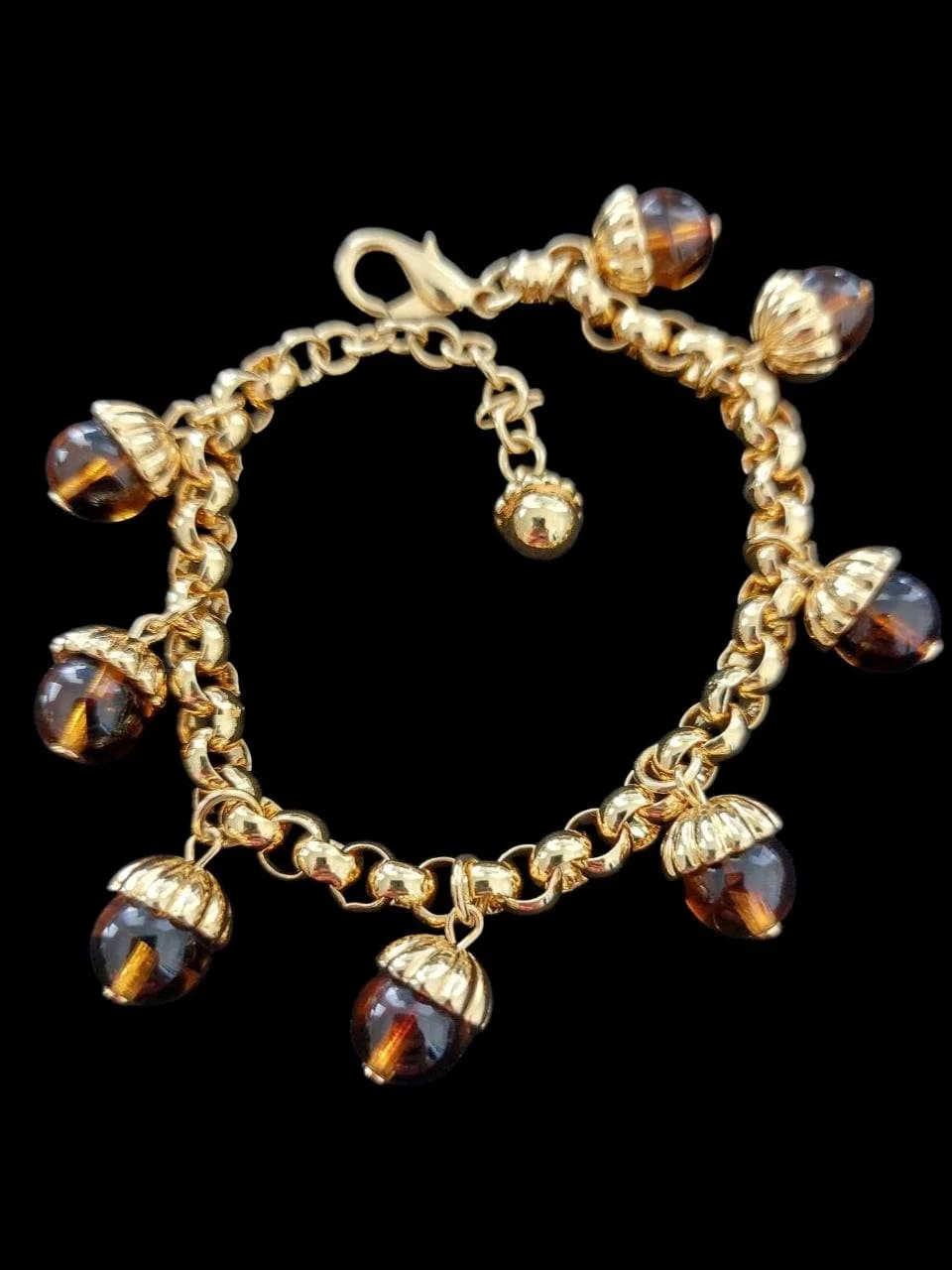 Vintage Gold Tone Acorn Charm Bracelet