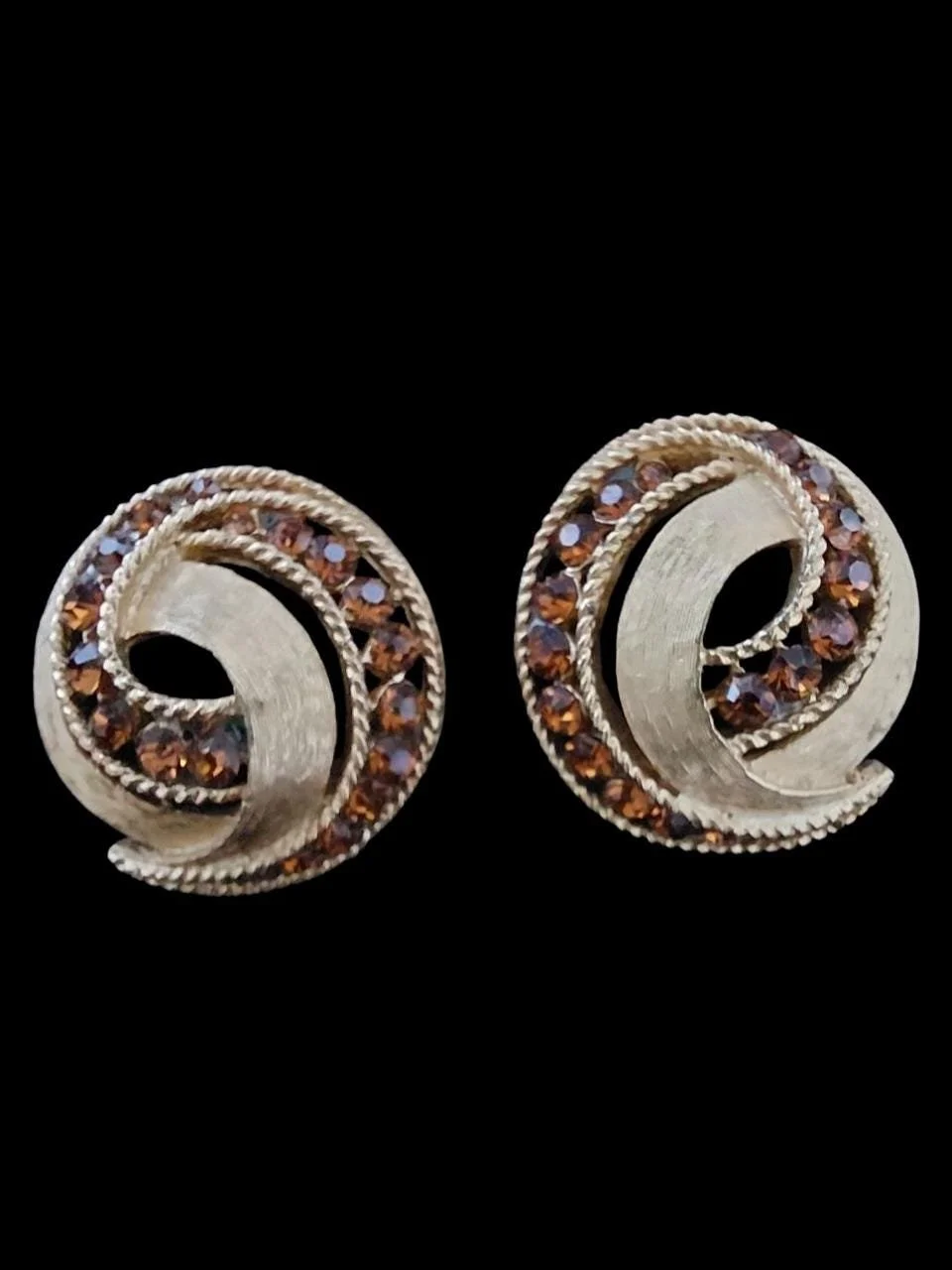 Vintage Trifari Amber Brushed Gold-Tone Earrings