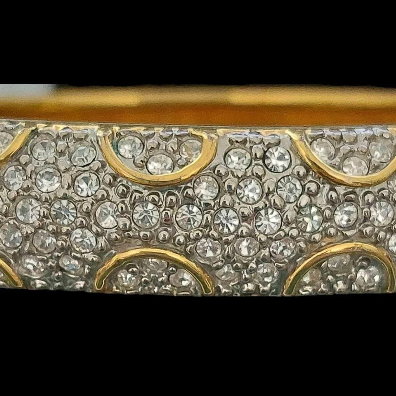 Premier Designs Hinged Bangle Bracelet