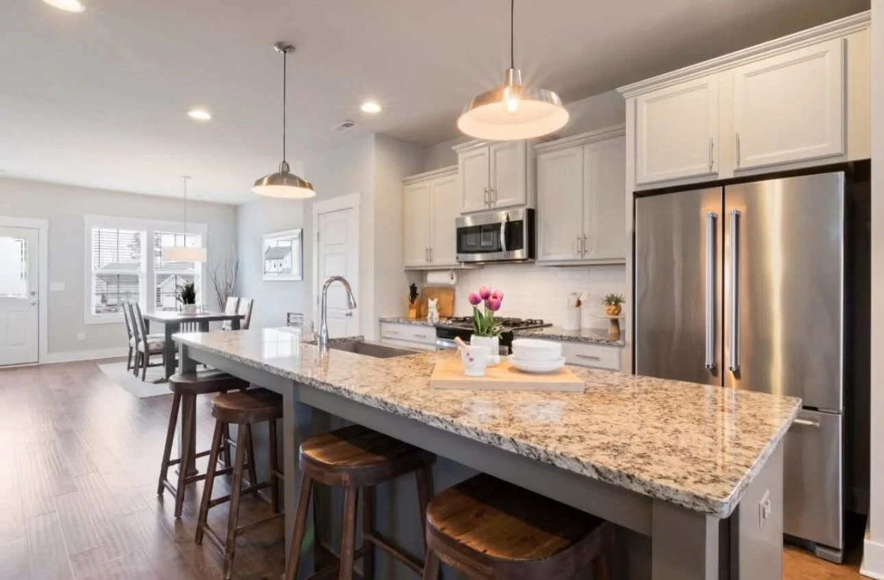 ✨ We left this kitchen sparkling&hellip; Now it&rsquo;s basically begging for a Food Network show. 📺 ...Chef hat not included 

#springhillflorida #brooksville #hernandocounty