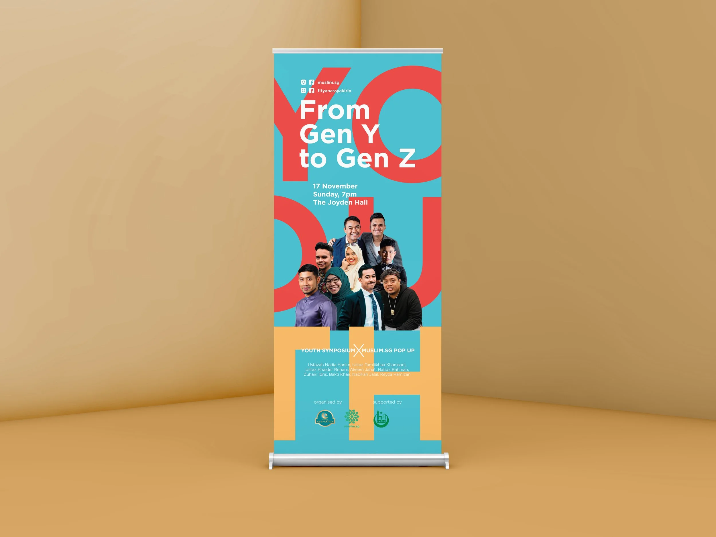 Free Modern Roll up Mockup PSD 2018.jpg