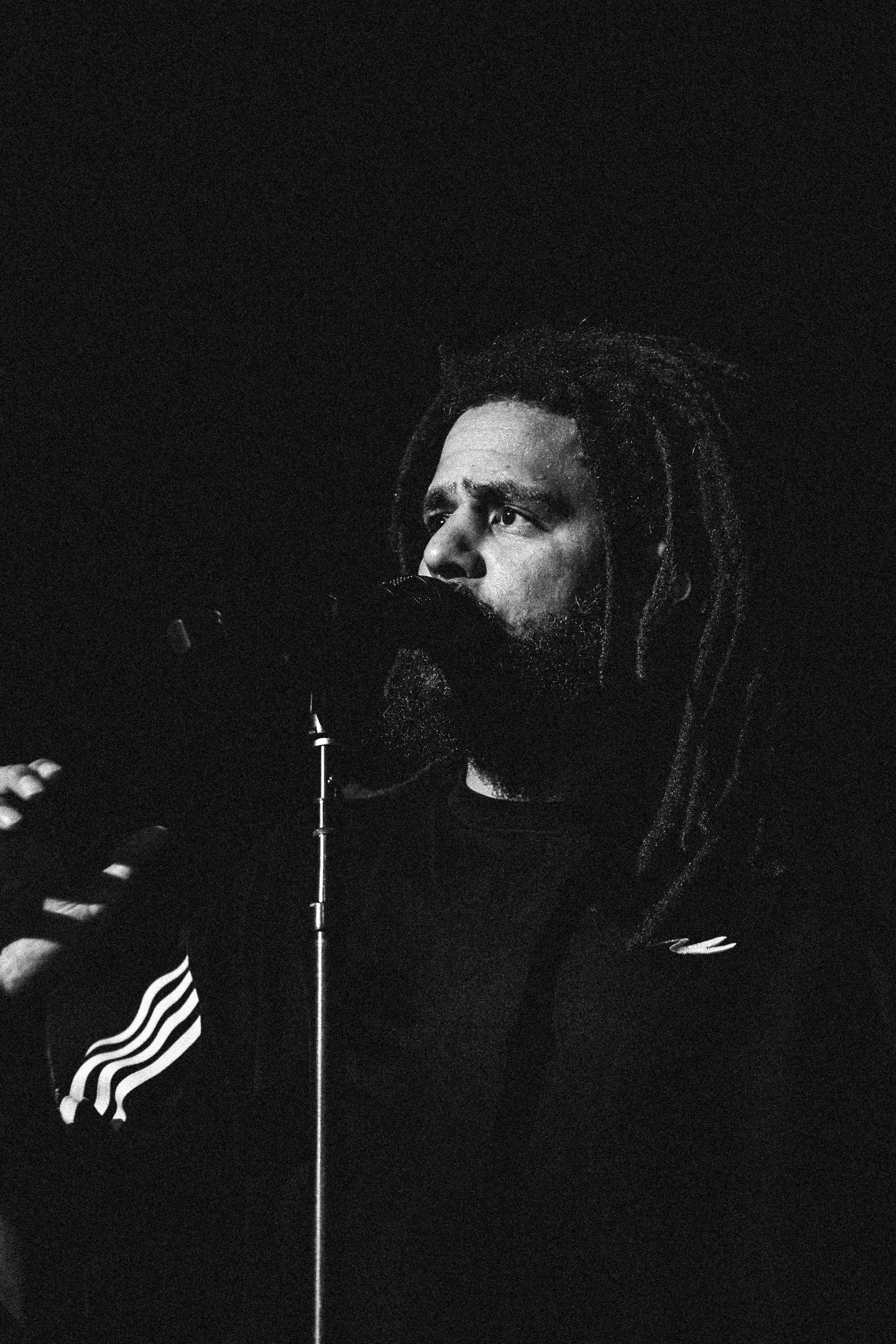 J Cole Live In Chicago- Photos