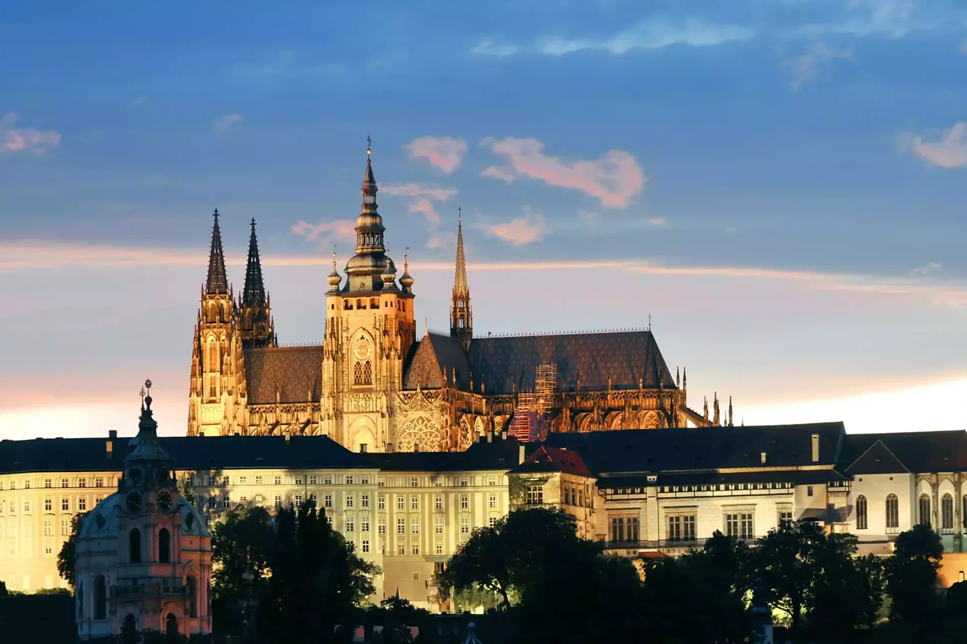 ❄️Prague en 5⭐️ avec vols A/R inclus pour seulement 184€ </span>par personne