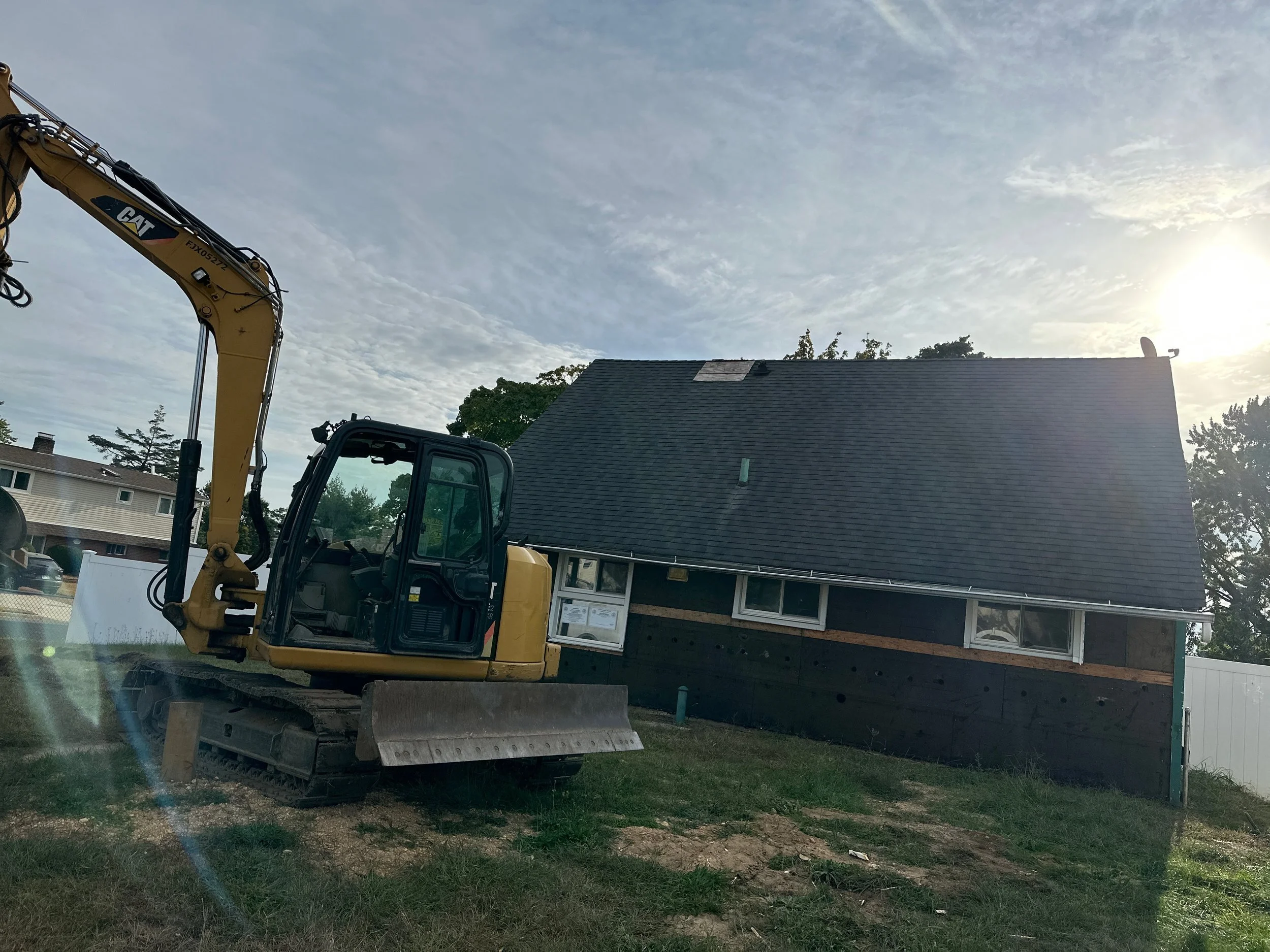 Levittown, NY - Complete House Demo | High Idle Excavation