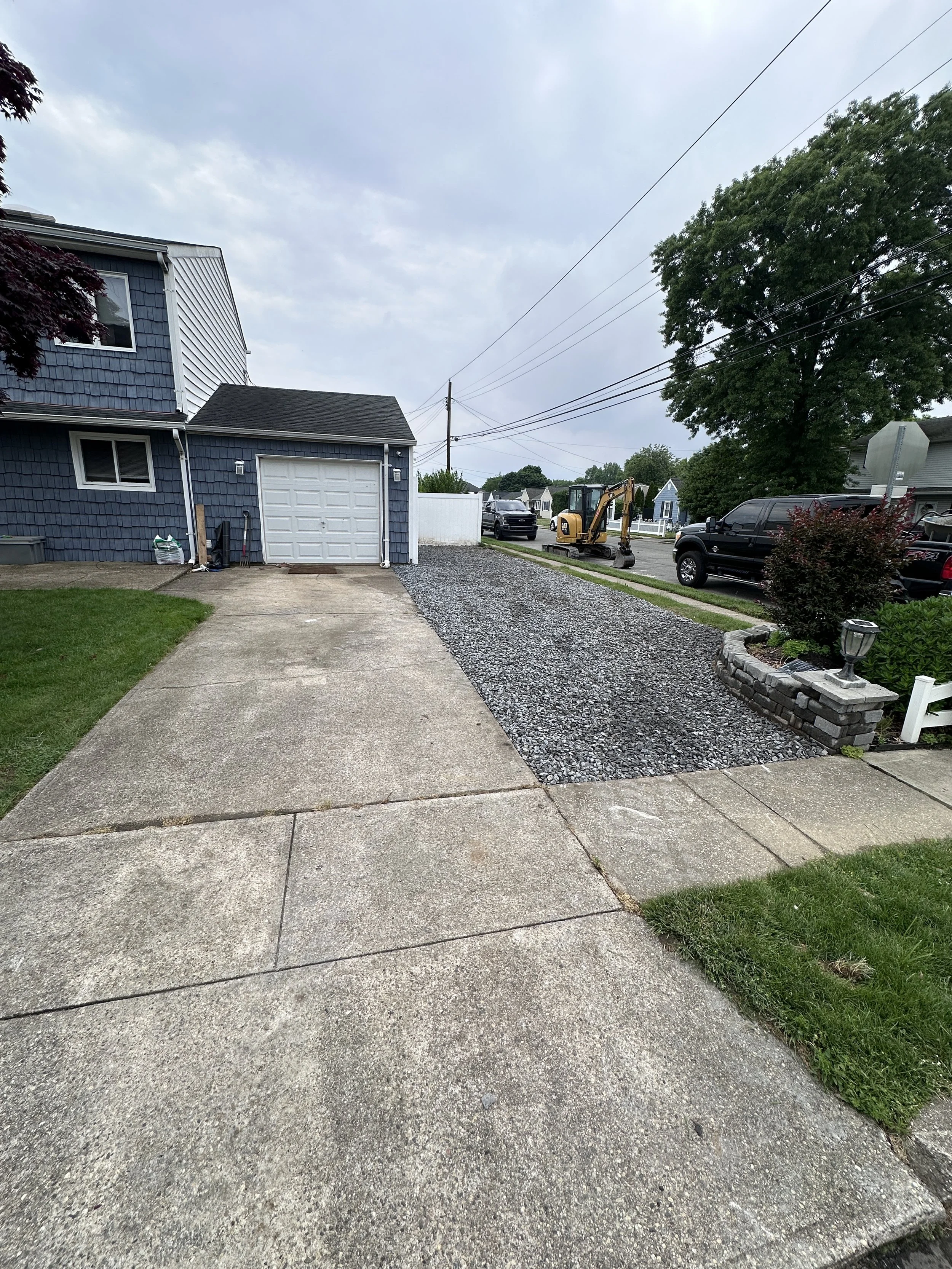 Lindenhurst, NY - Driveway Demo & Stone Pad Installation | High Idle Excavation
