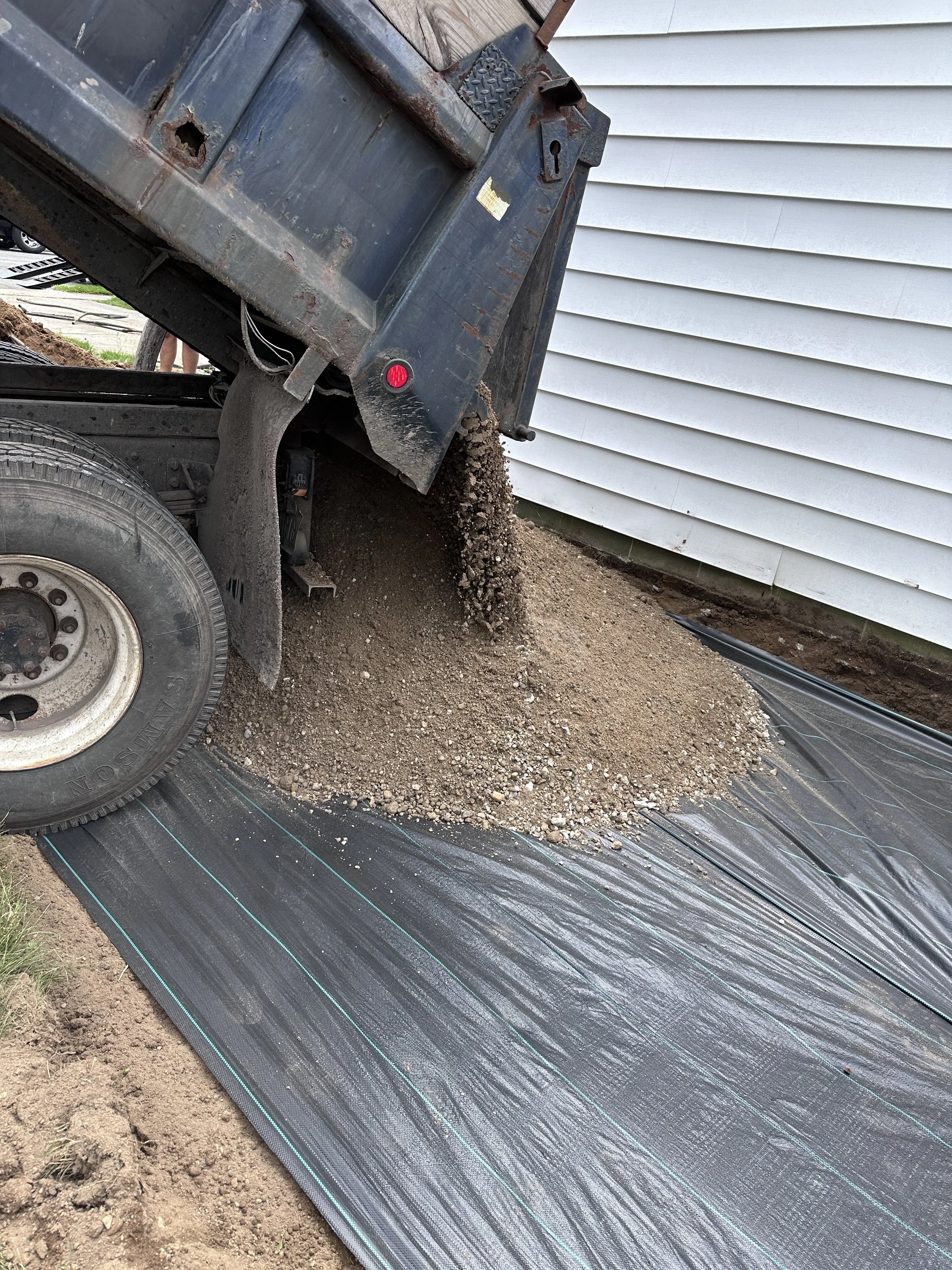 Lindenhurst, NY - Driveway Demo & Stone Pad Installation | High Idle Excavation