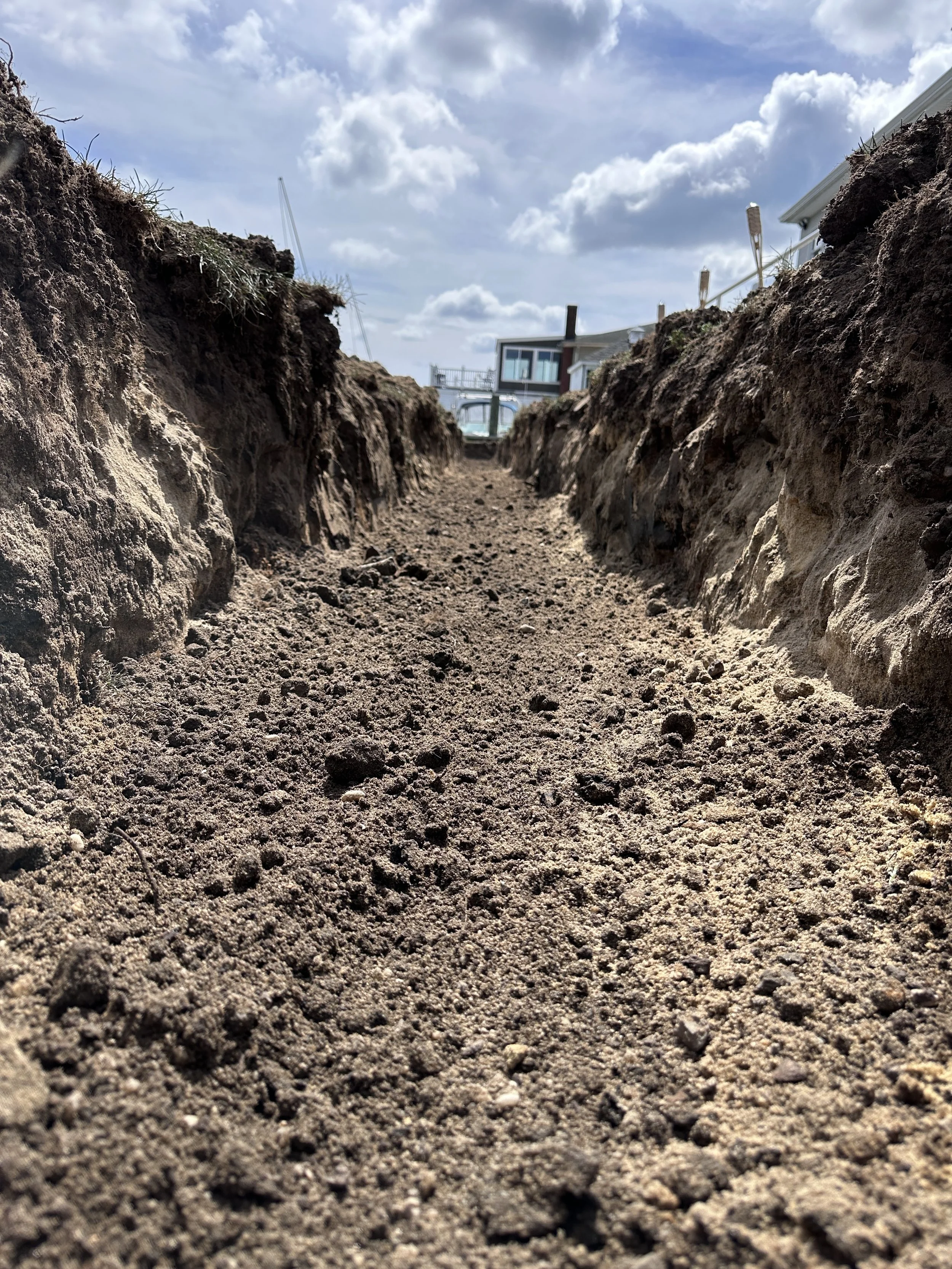 Lindenhurst, NY - Trenching For Generac Cables - Utilities Installation