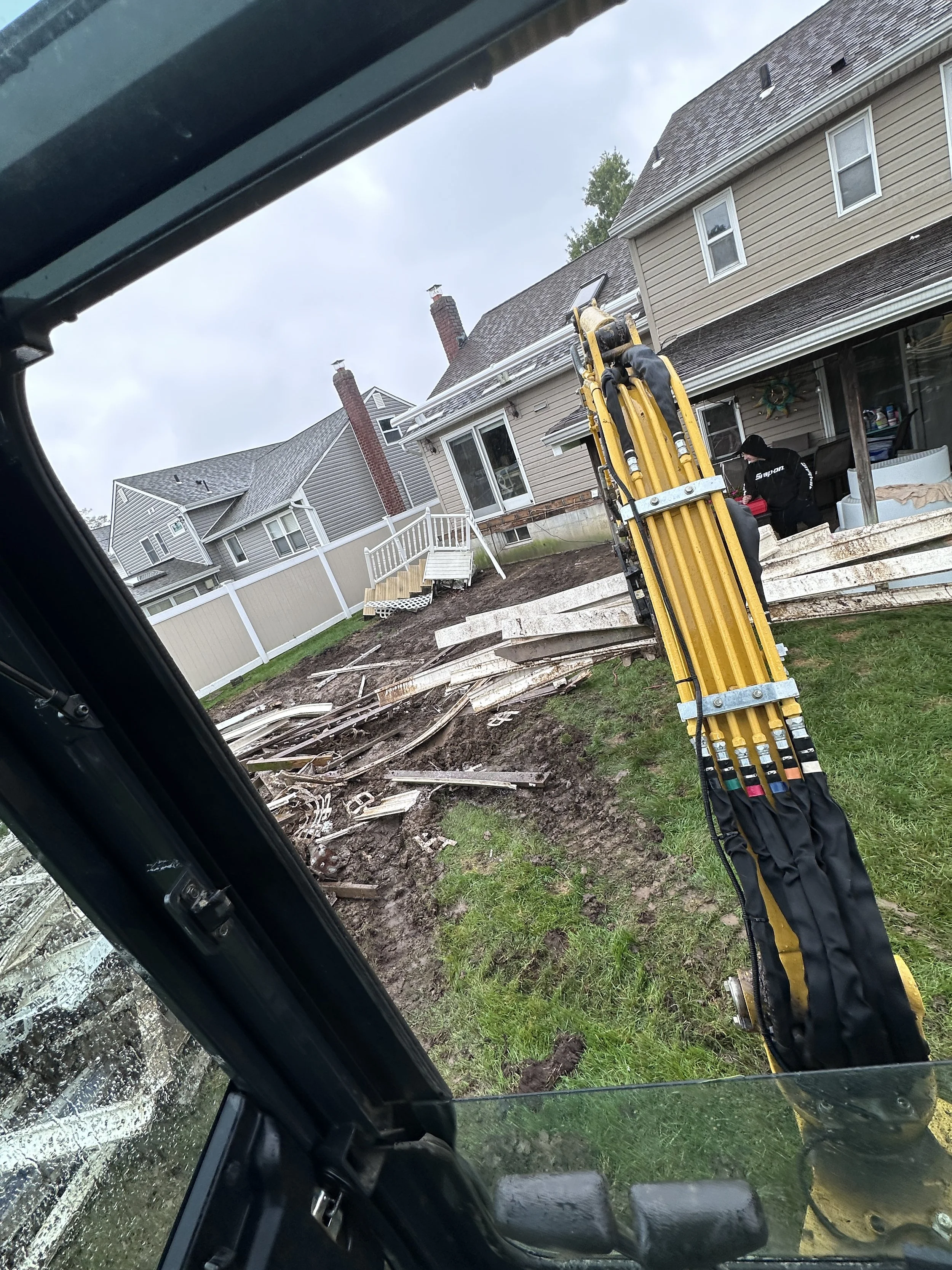 Massapequa, NY - Pool & Deck Demo
