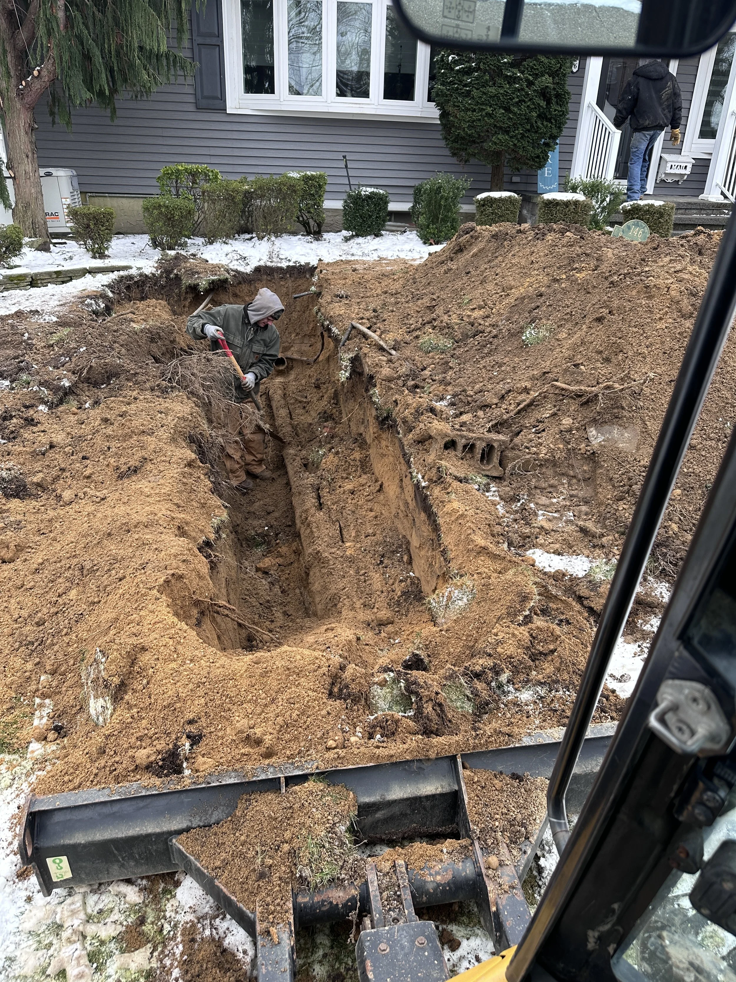 Massapequa, NY - Sewer Repair - Pipe Removal & Installation