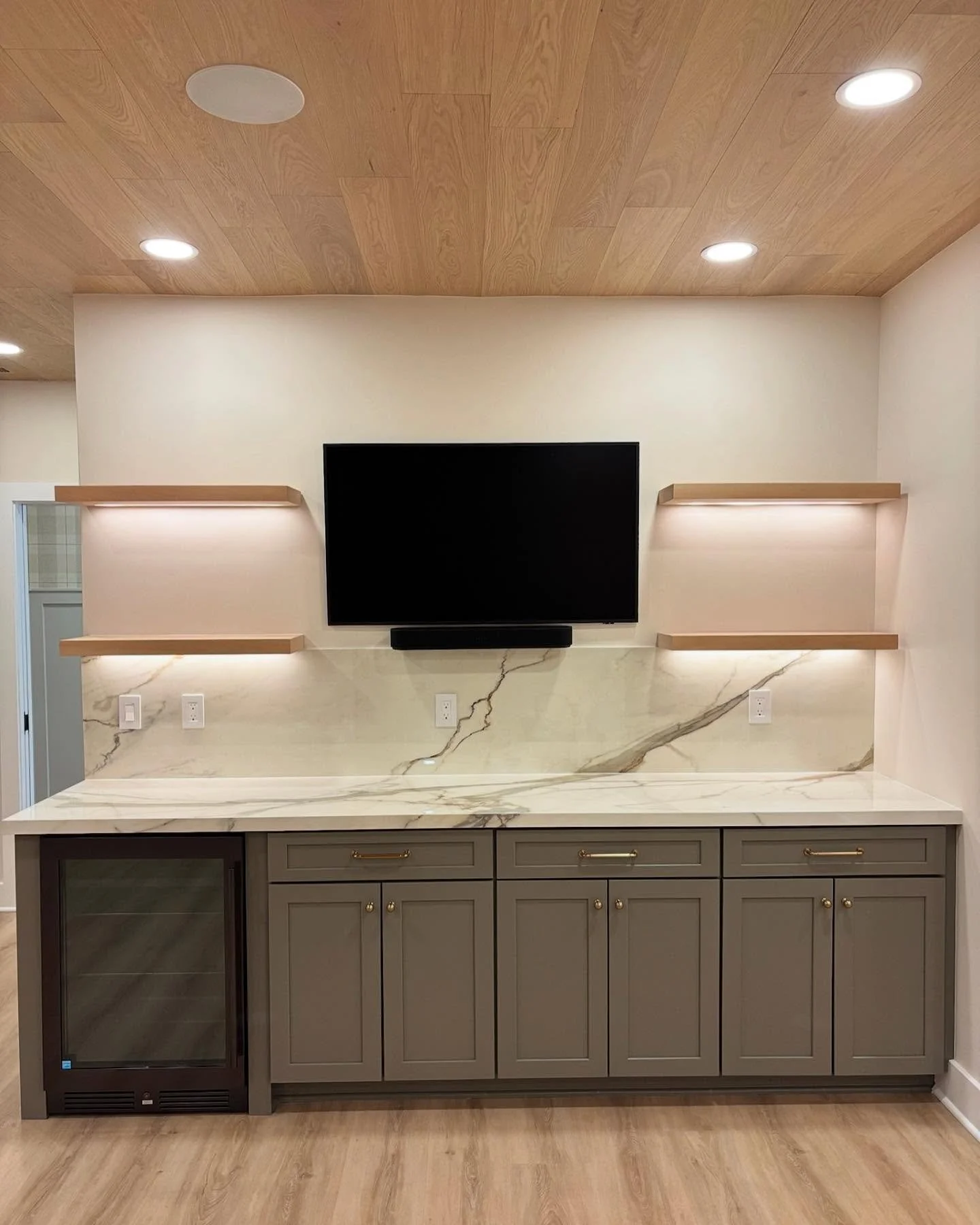 Remarkable craftsmanship from top to bottom&mdash;this fully custom basement is a true showcase of detail and design. We can&rsquo;t wait to share more highlights from this stunning project. We&rsquo;ll be taking you behind the scenes of the design +