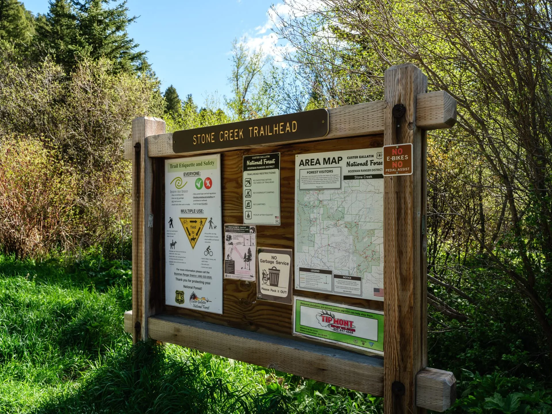 27-1513stonecreek_web-40trailhead.jpg