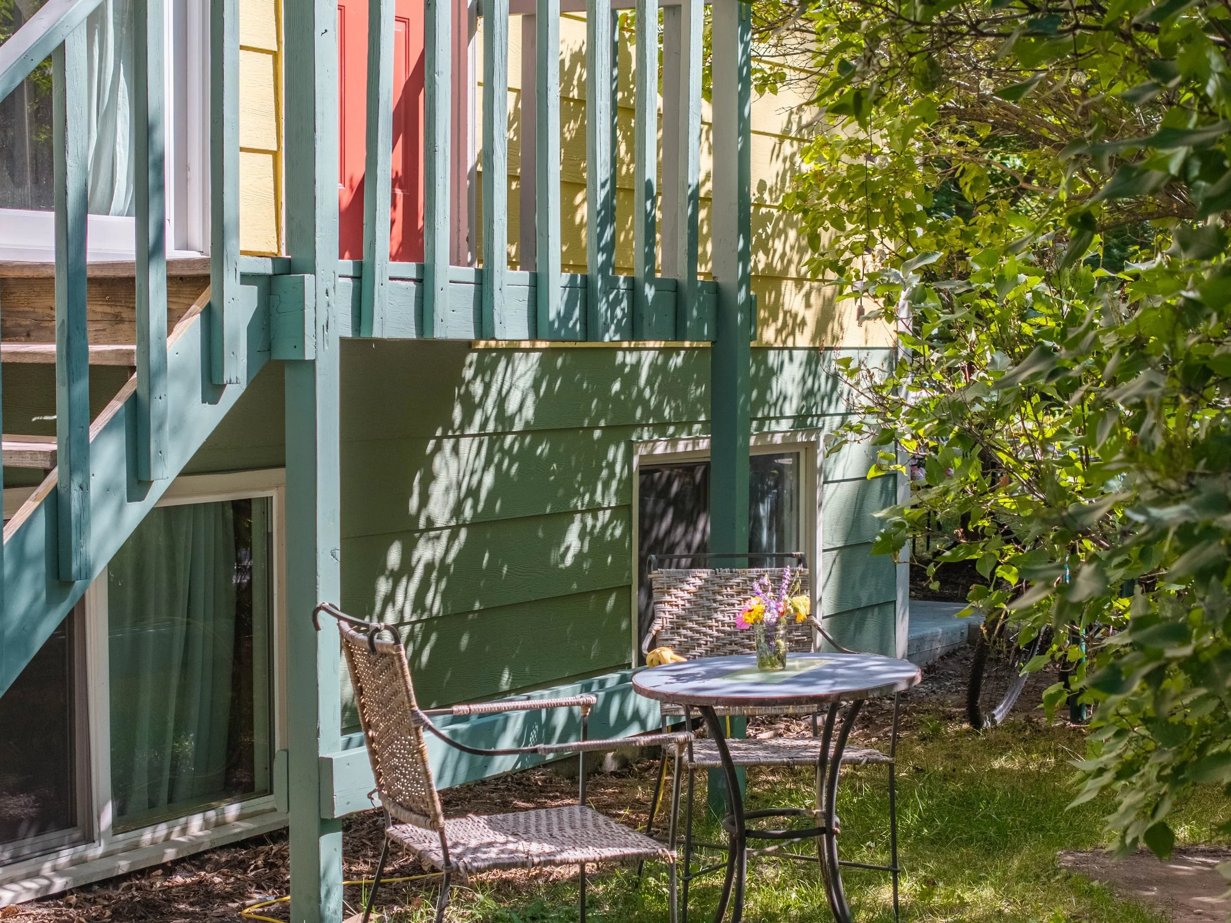 Opportunity is knocking in the heart of Downtown Bozeman 🔑

This one-of-a-kind triplex blends historic charm with serious investment potential - offering a rare trifecta: a timeless footprint, a proven income stream spanning 25+ years, and an unbeat