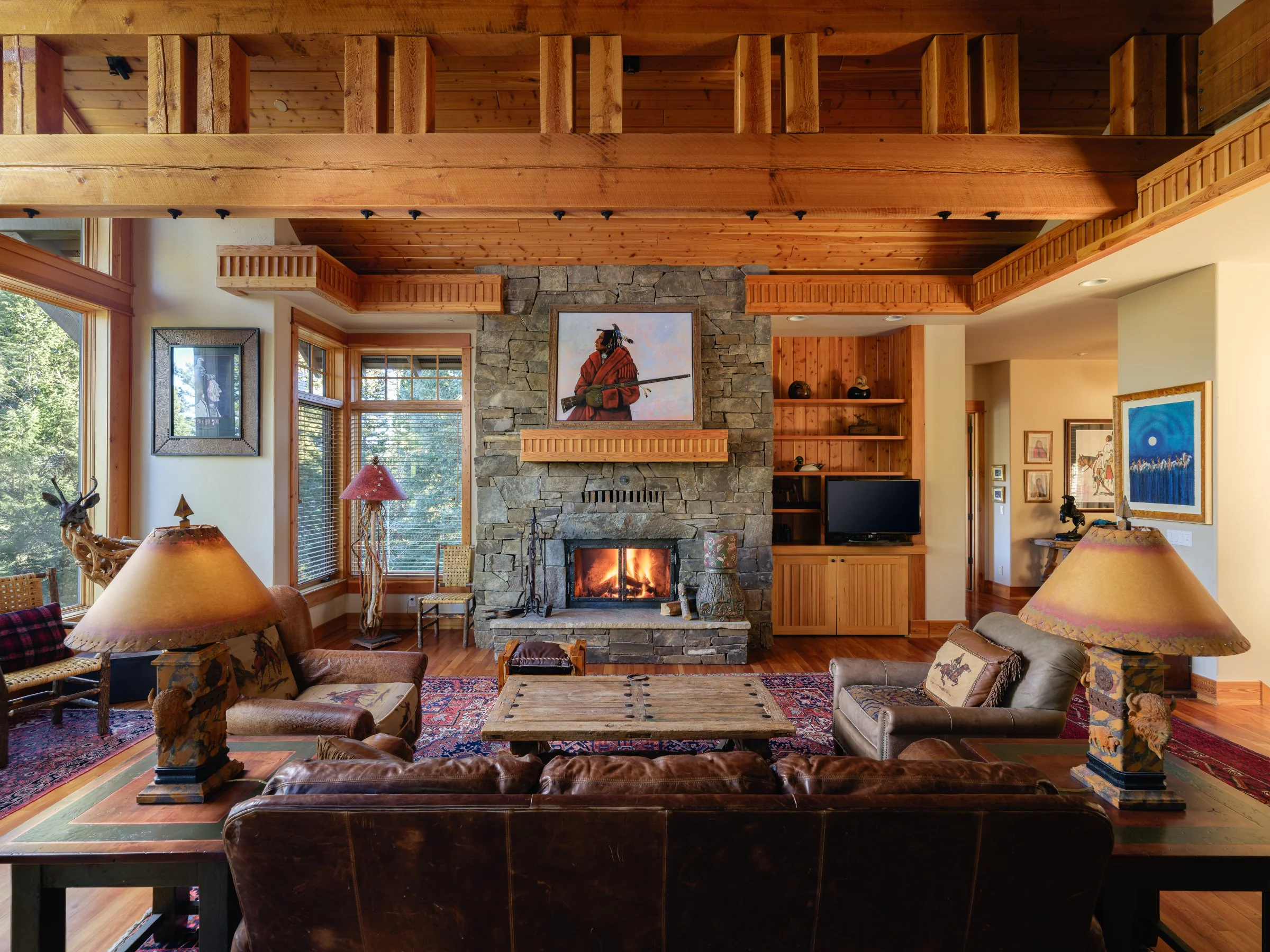 2-0 Living1055_skywood-2.jpg