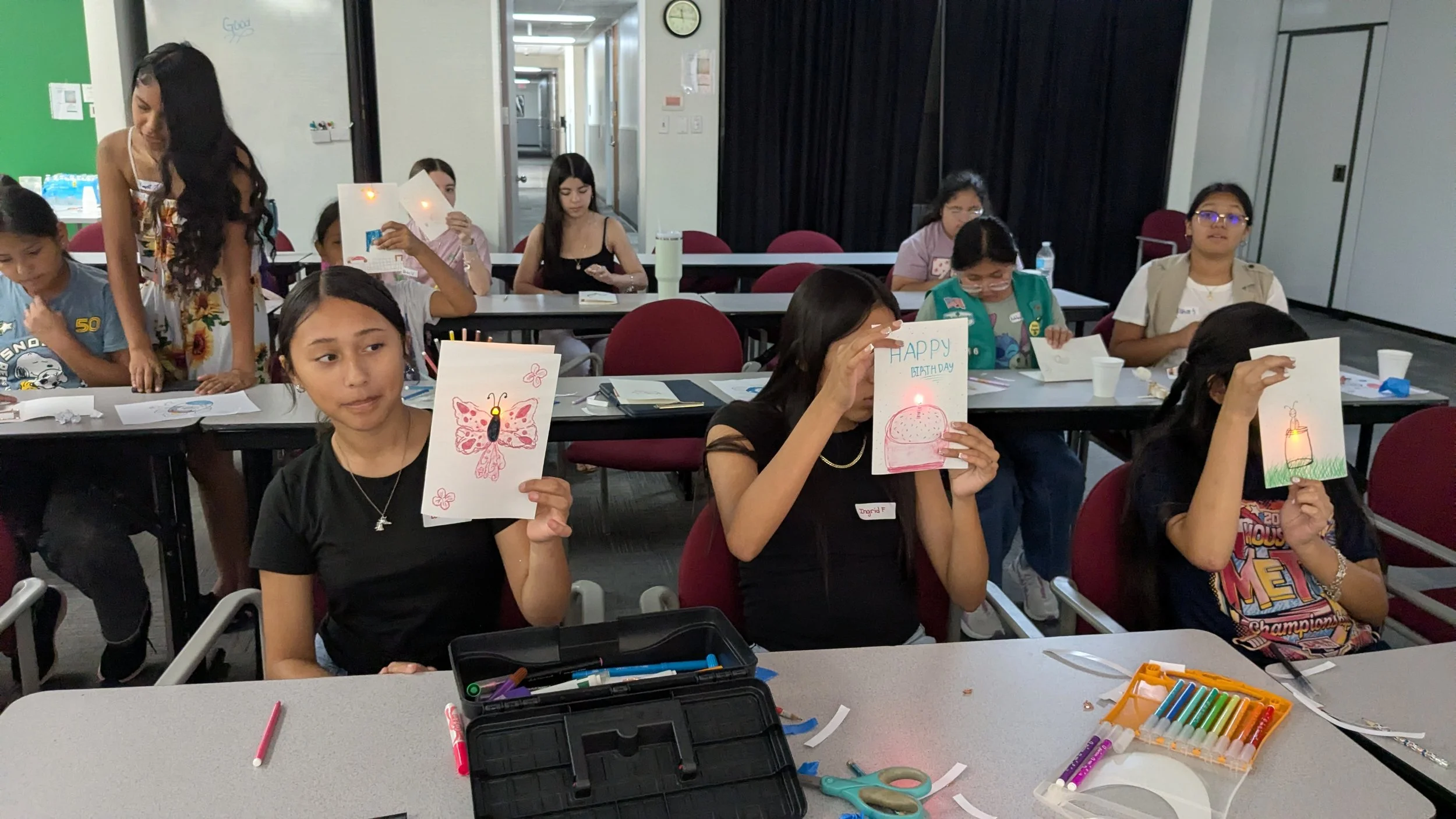 Paper Circuit 7/9