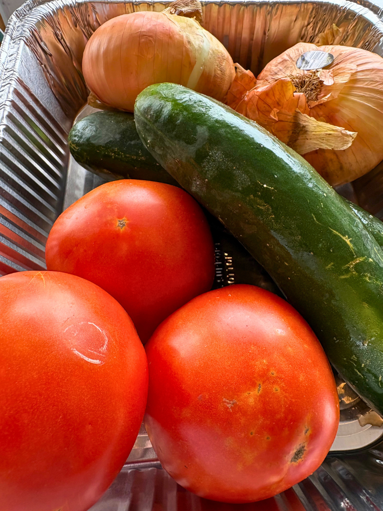 localvegetableboxannapolischef.png