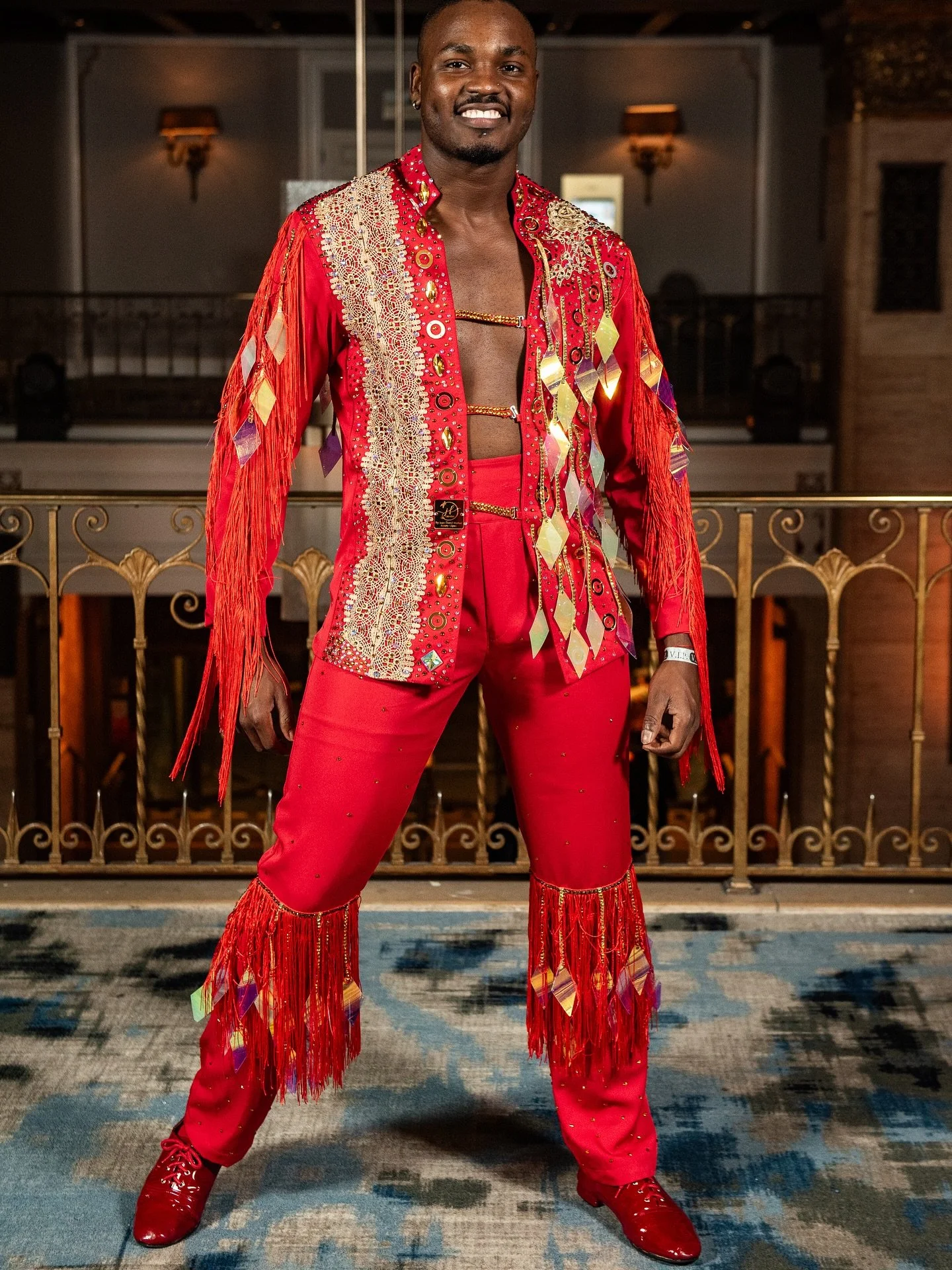 Soy una persona com&uacute;n y corriente con un futuro brillante ❤️&zwj;🔥 🎶
The best in photos: @leemarclao 
Mi mejor vestuario: @_juandavid14 
Muchas gracias por su trabajo 🫶🏾
#joseo #apexvision #salsa