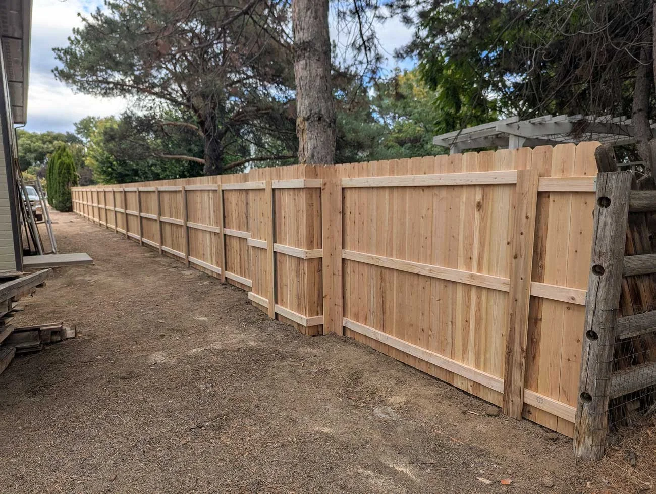 cedar-fence-boise.jpg