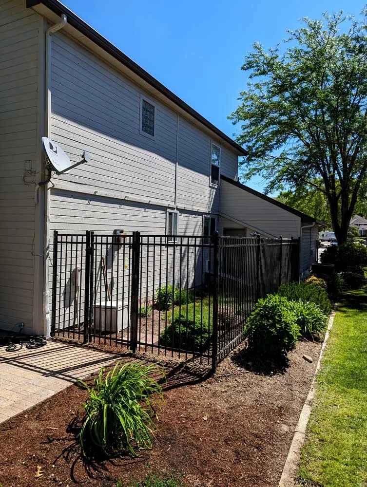 iron-fence-builder-boise.jpg